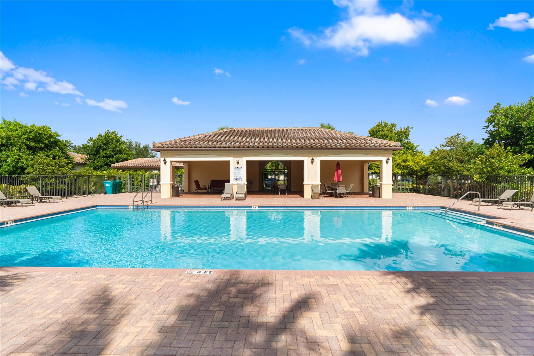 5215 NW 50th Terrace