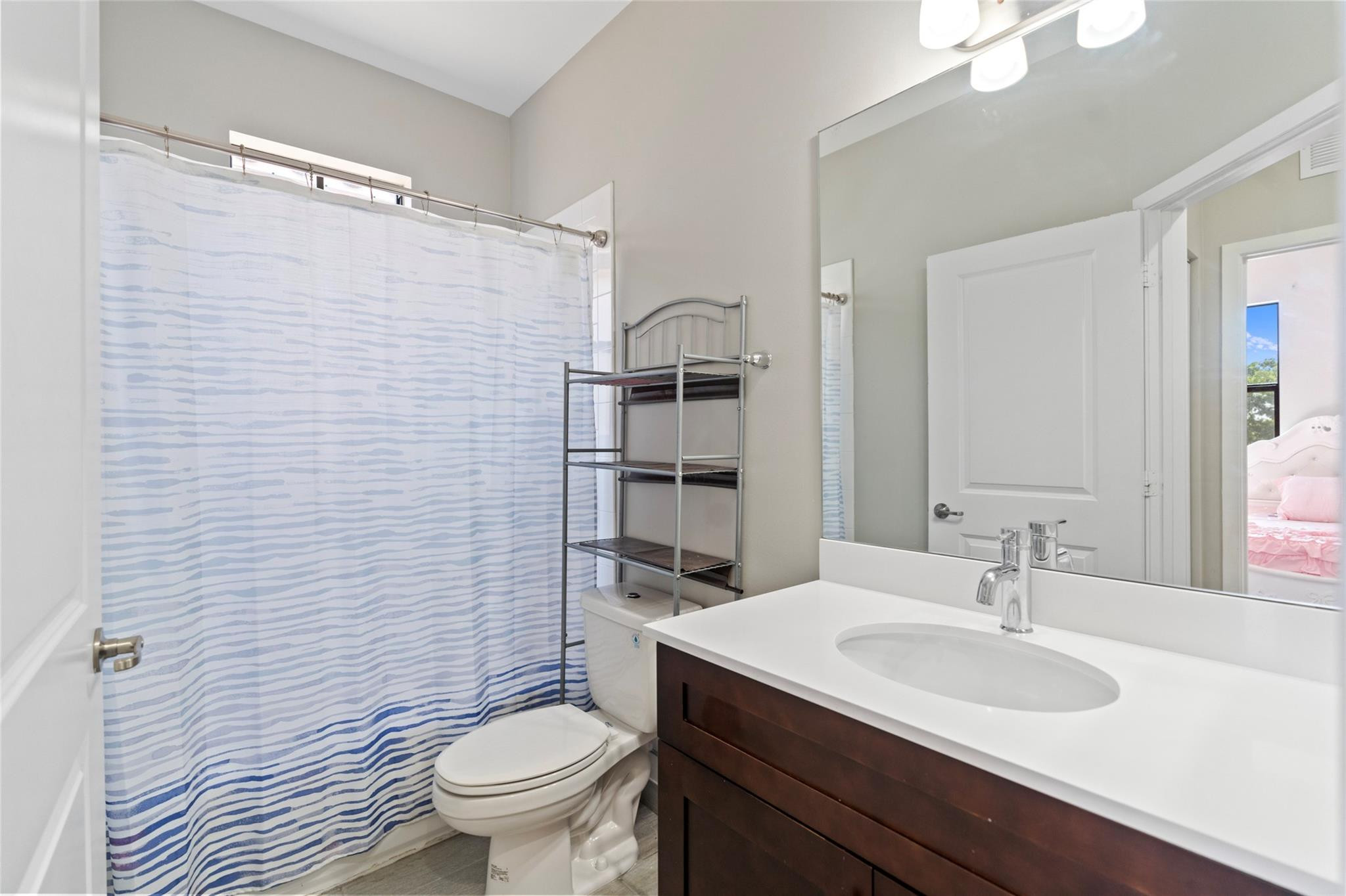 5215 NW 50th Terrace