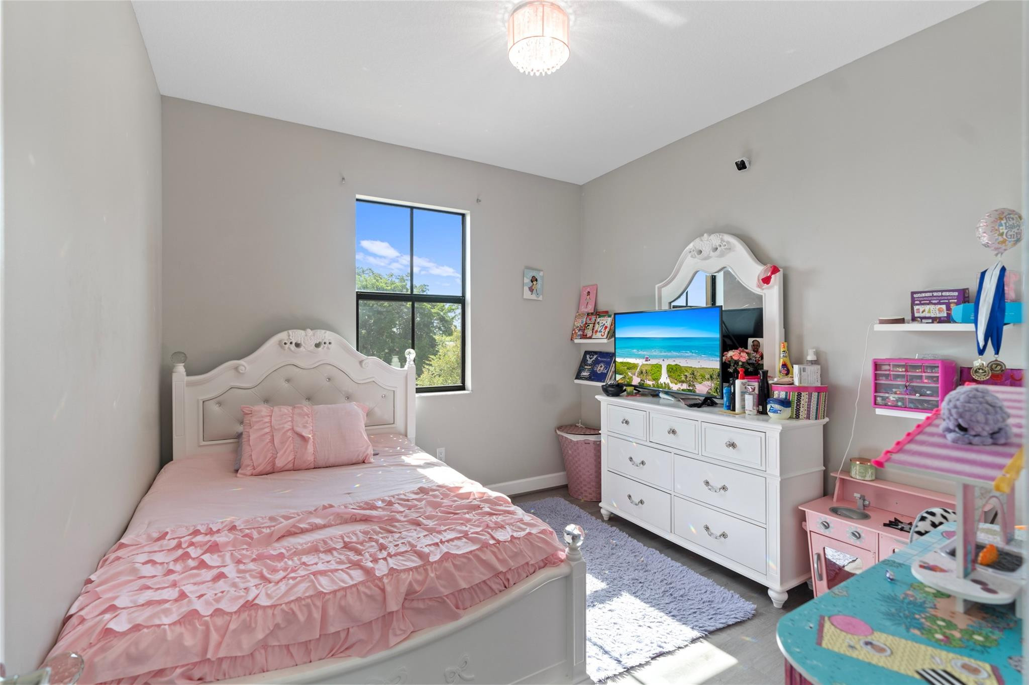 5215 NW 50th Terrace