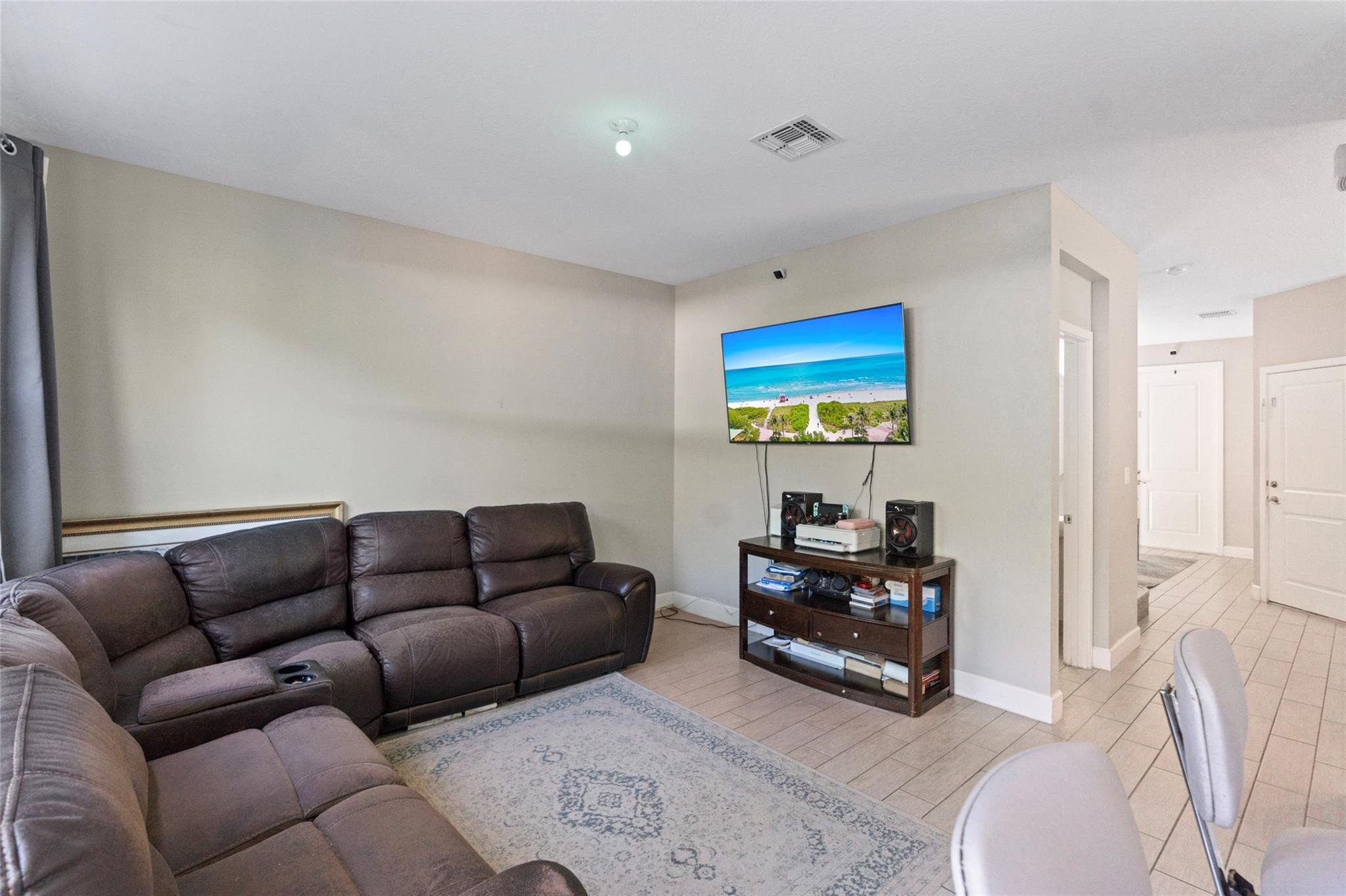 5215 NW 50th Terrace