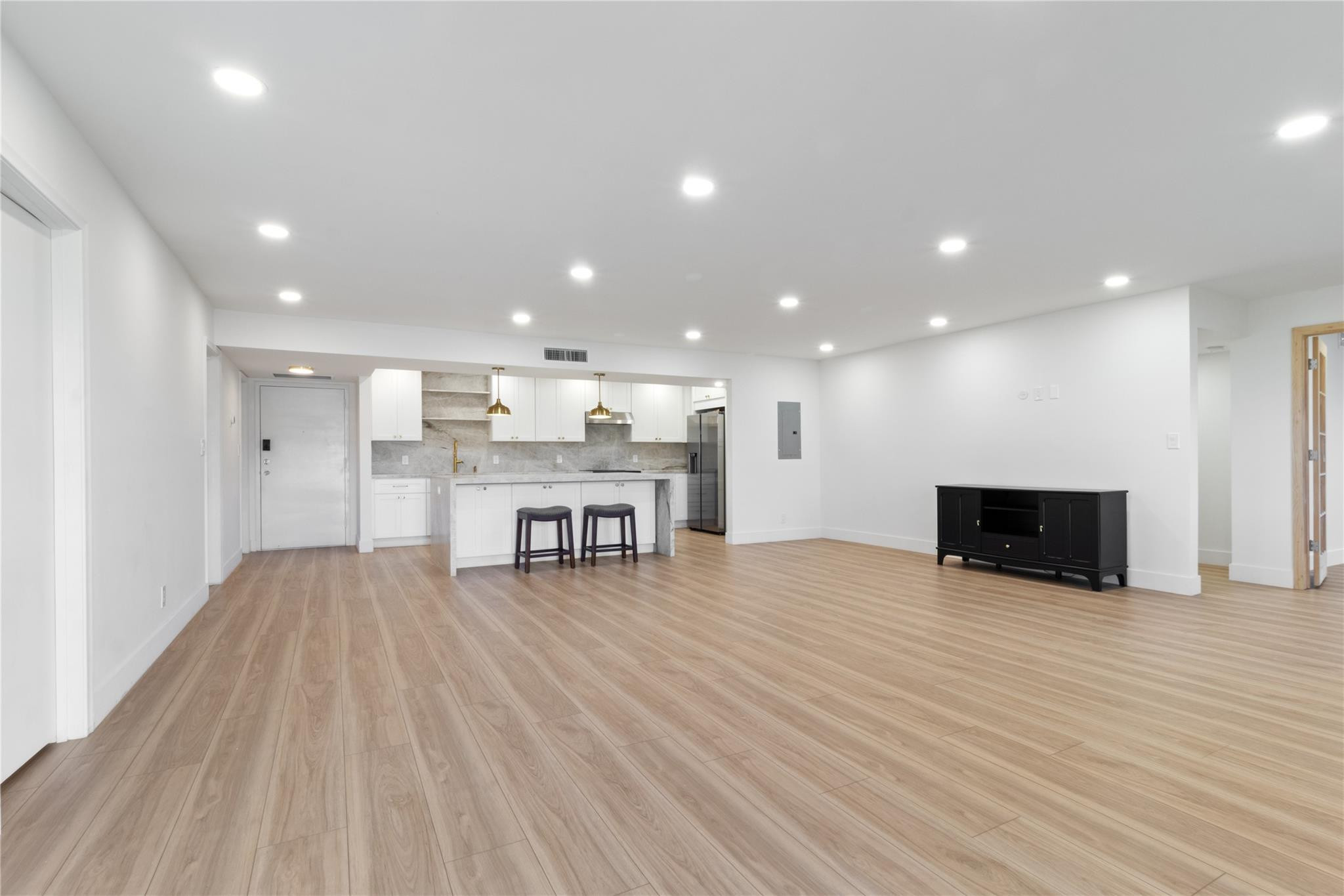 1301 NE 7th Street