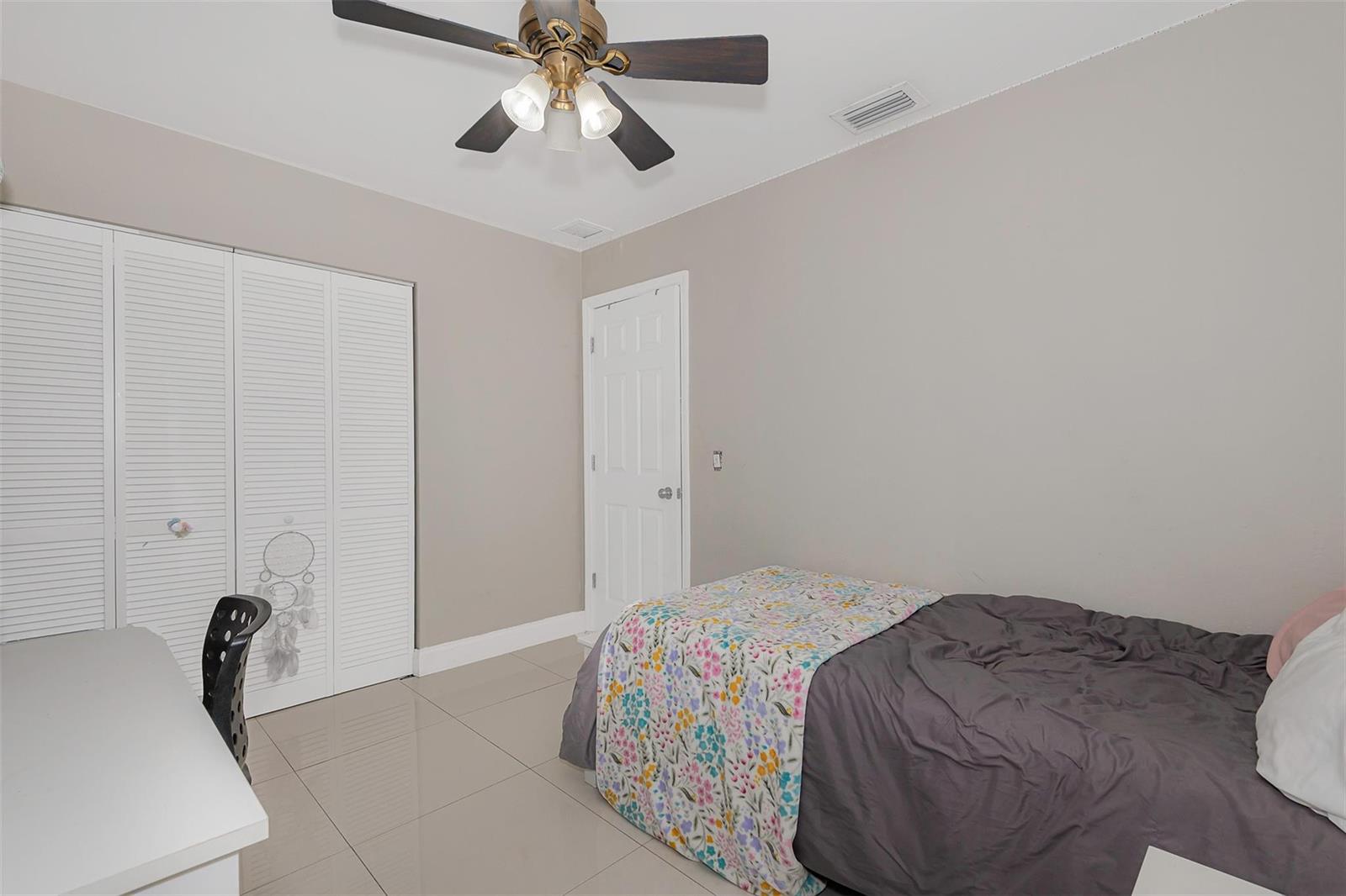 7509 NW 40th Place