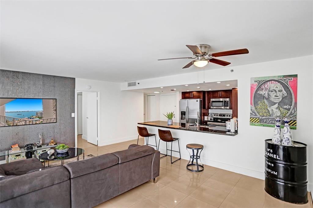 7601 E Treasure Drive # 1524