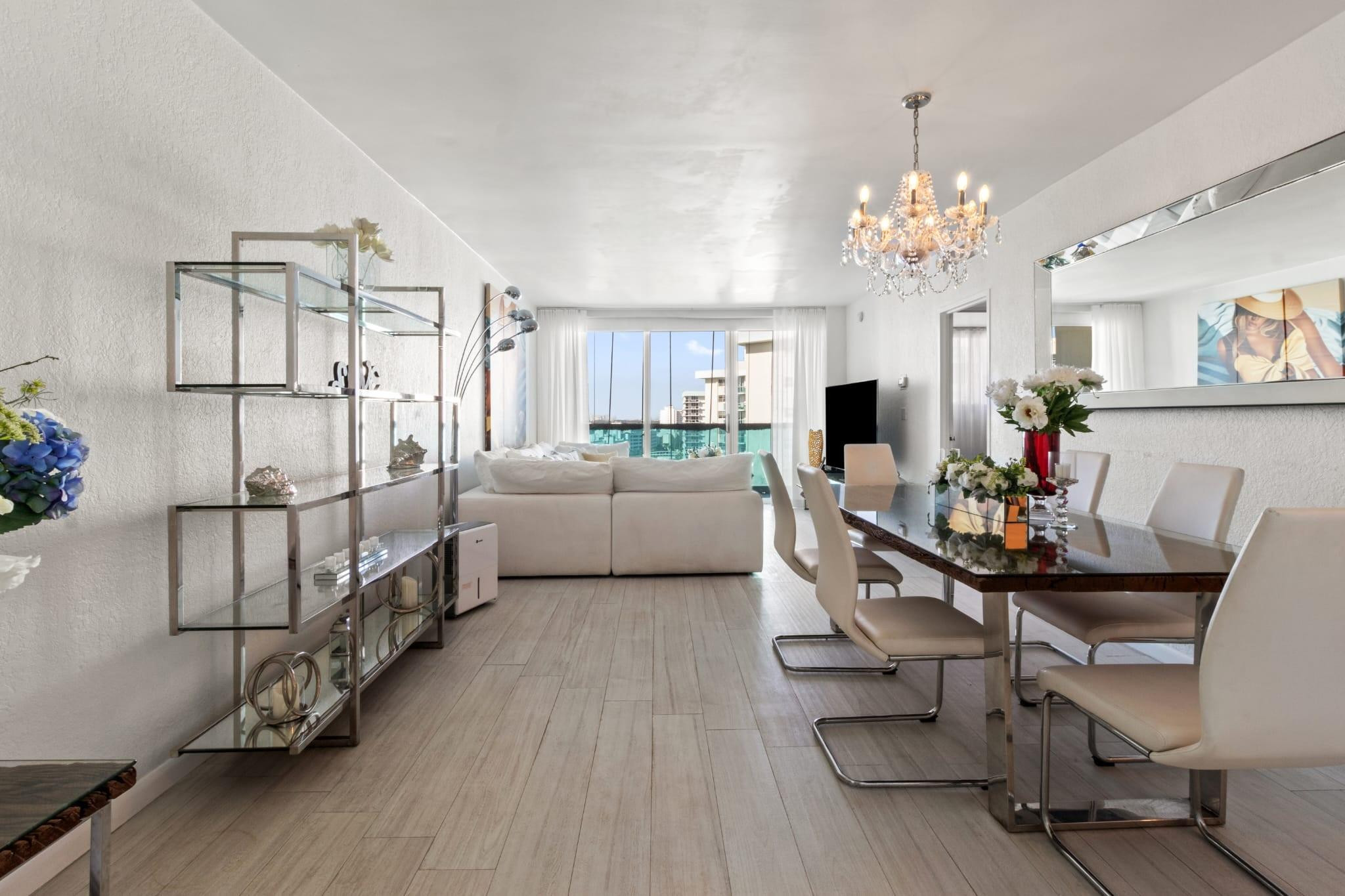 4001 S Ocean Drive 14g