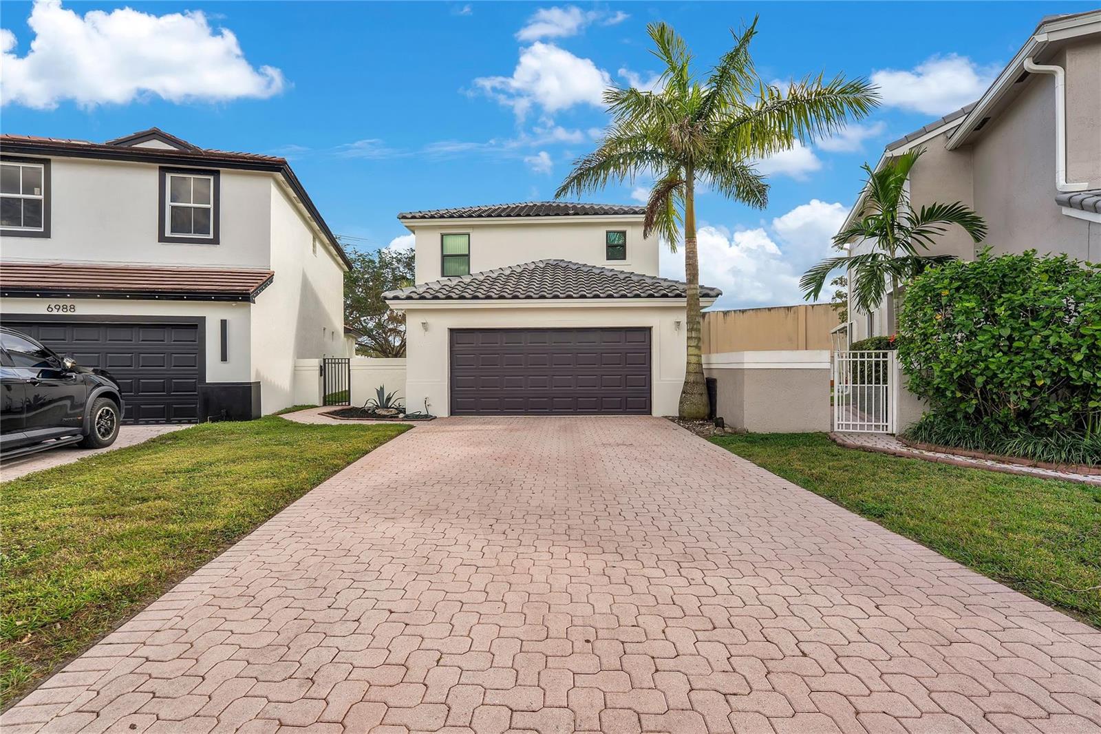 6992 SW 148th Lane