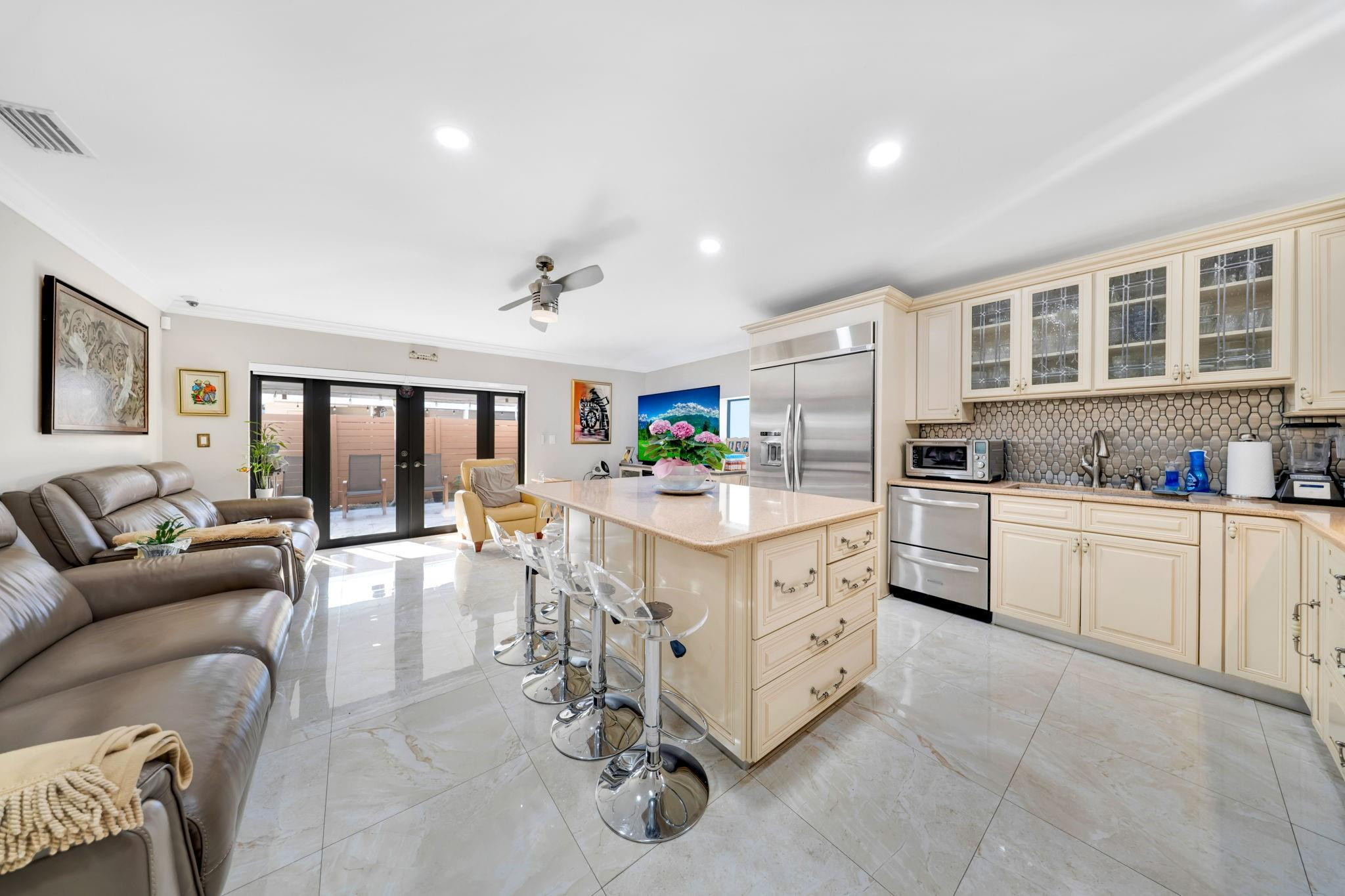 1170 SW 85th Court