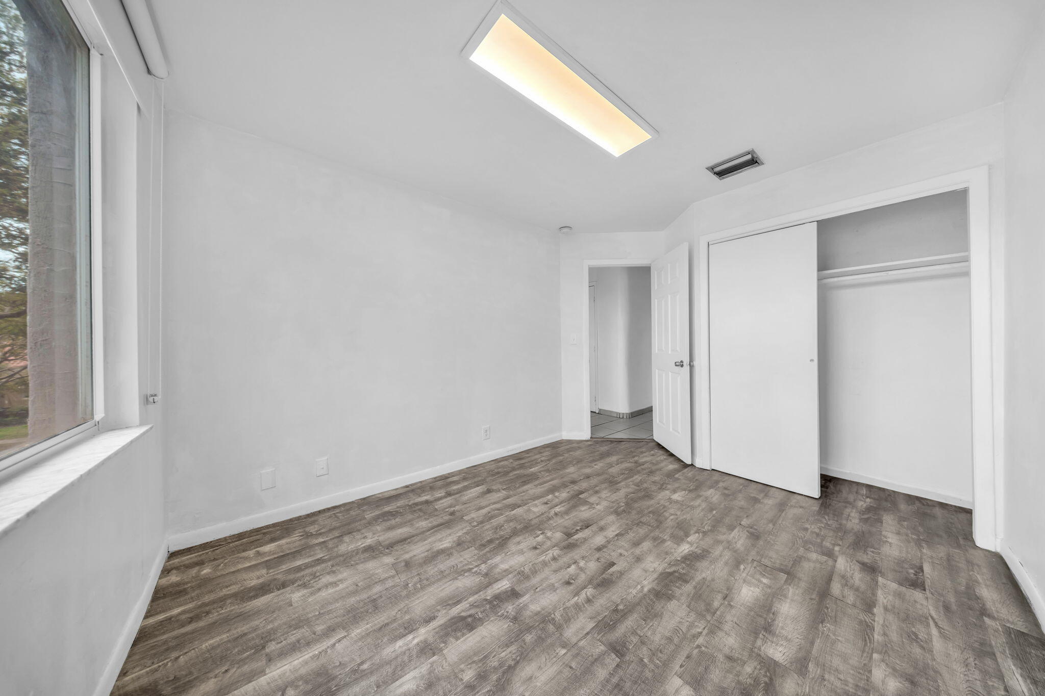 1853 SW 17th Street 2