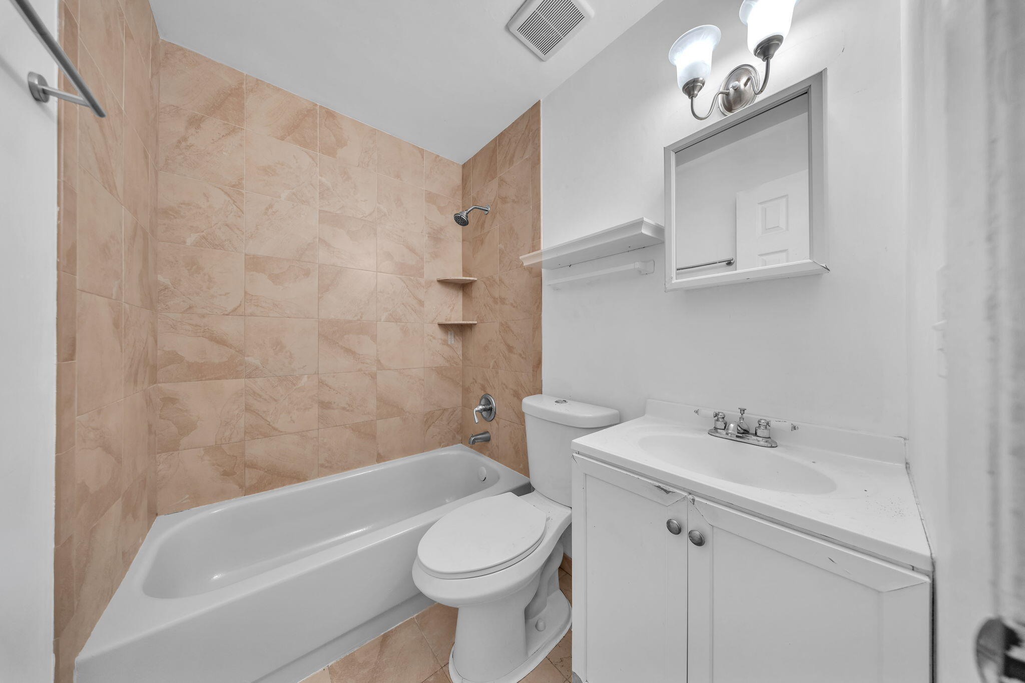 1853 SW 17th Street 2