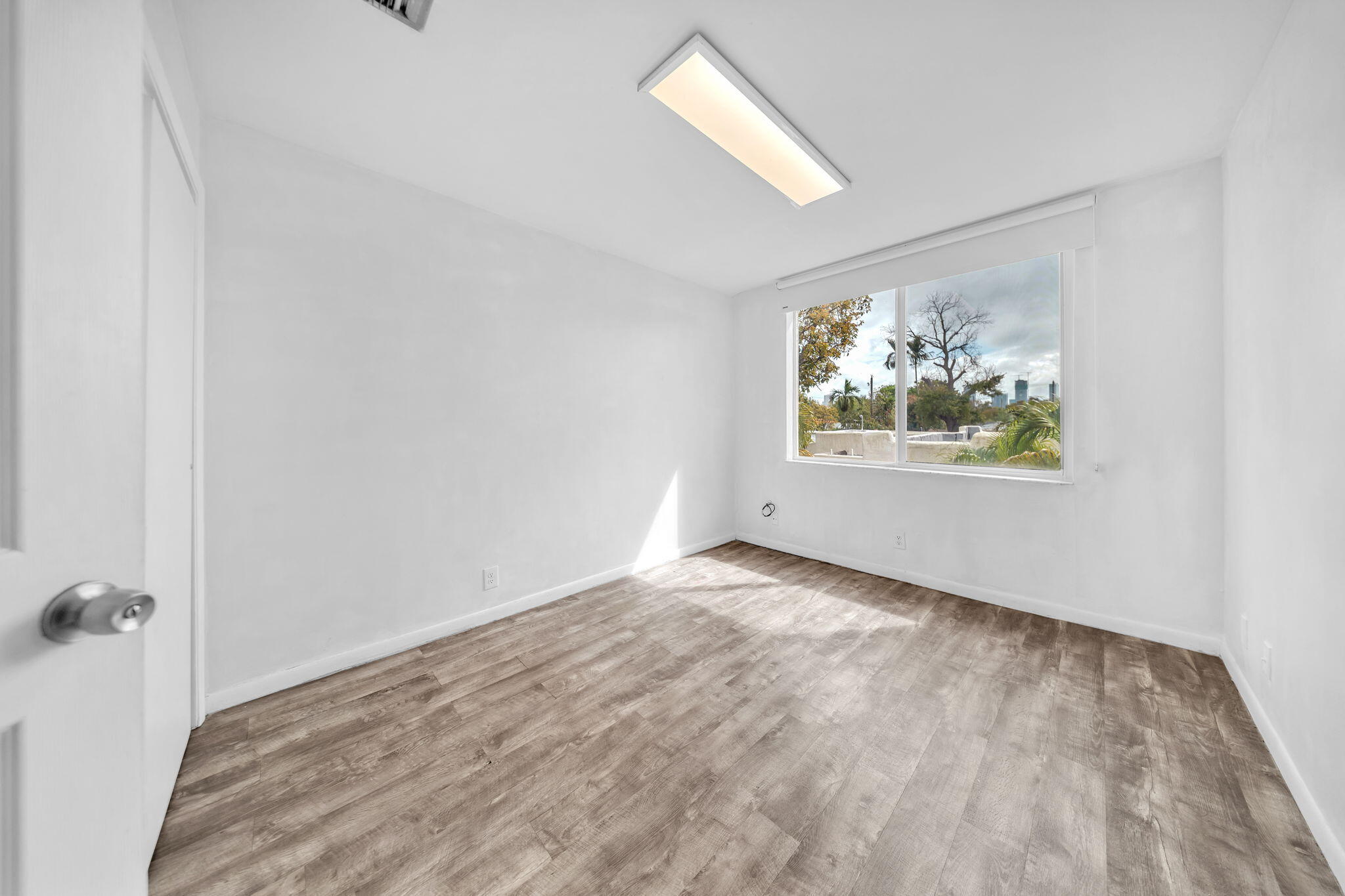 1853 SW 17th Street 2