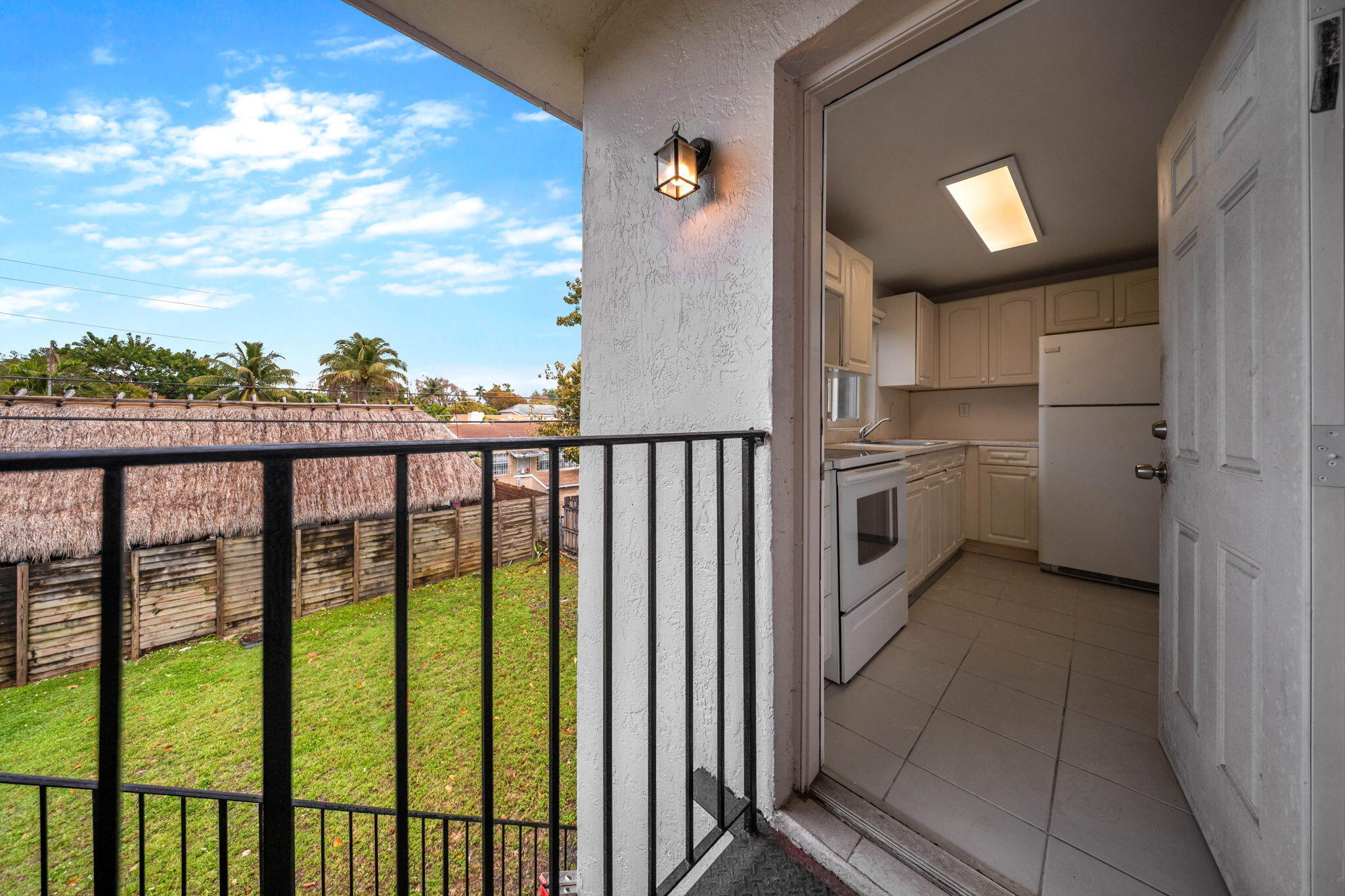 1853 SW 17th Street 2