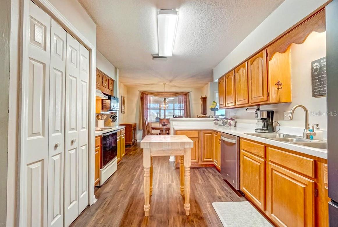 13317 RAINBOW LN