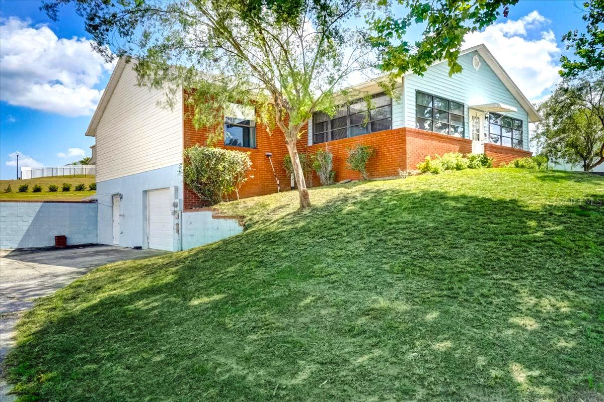 13317 RAINBOW LN