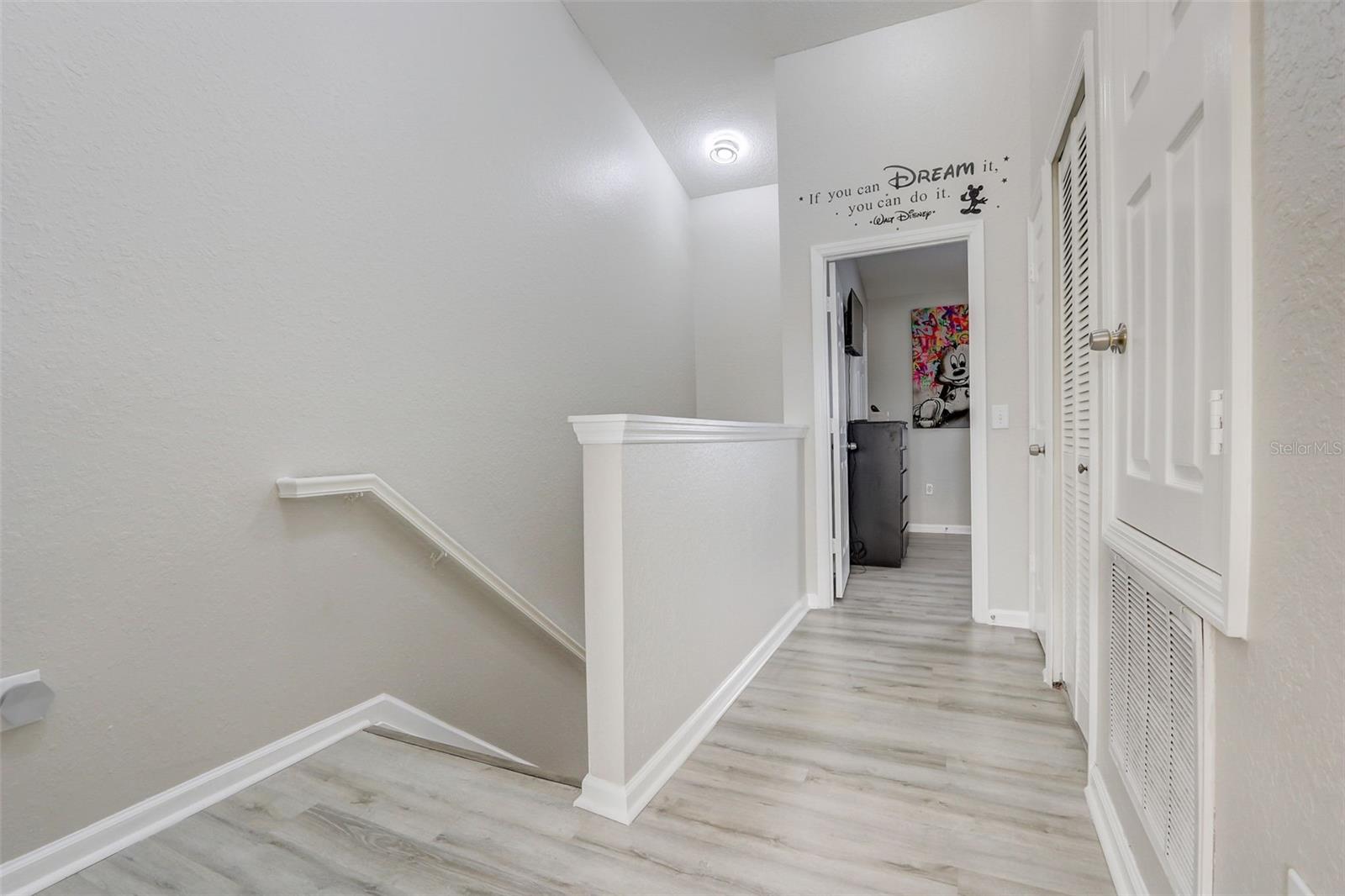 2503 MANESHAW LN