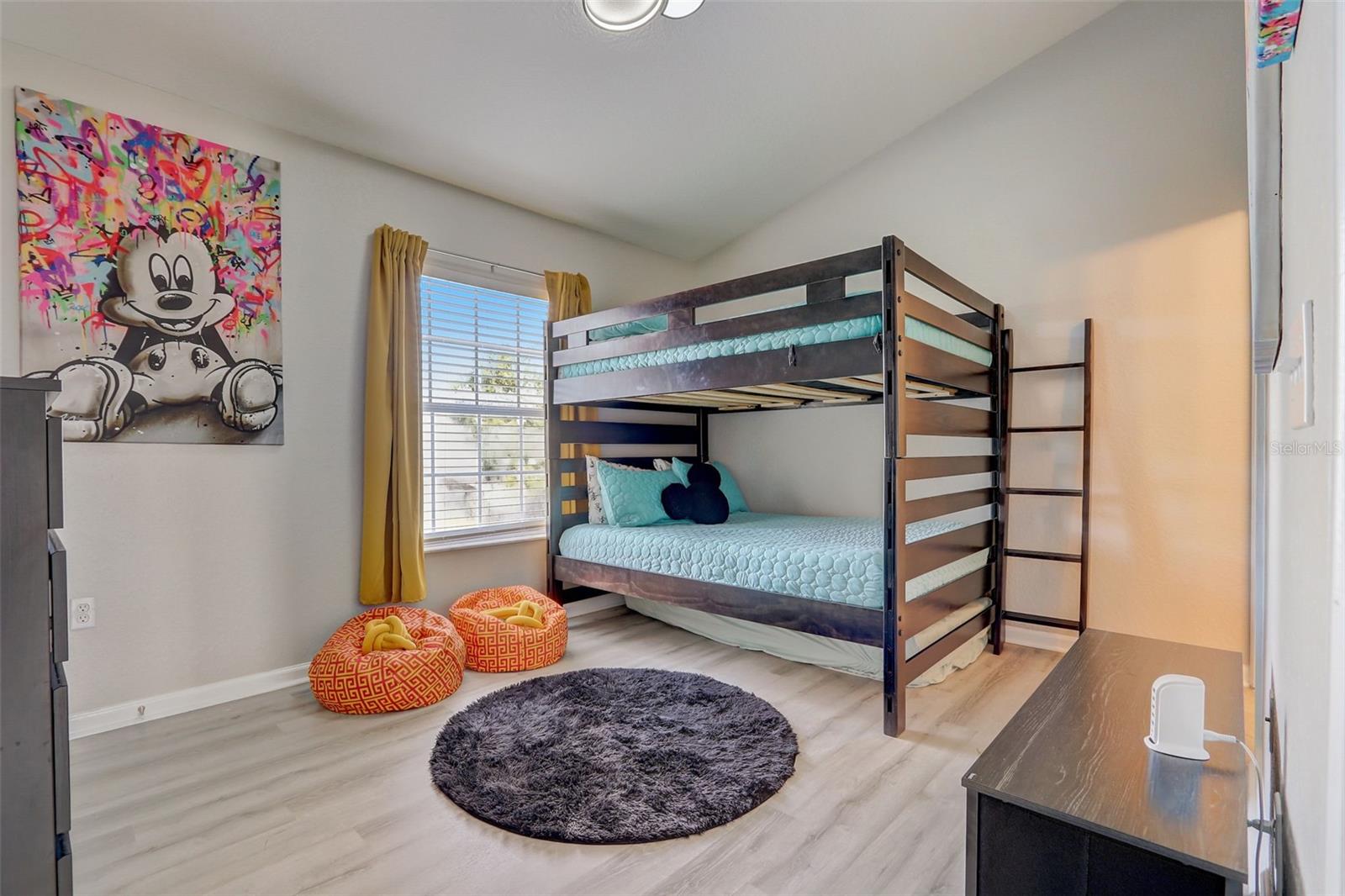 2503 MANESHAW LN
