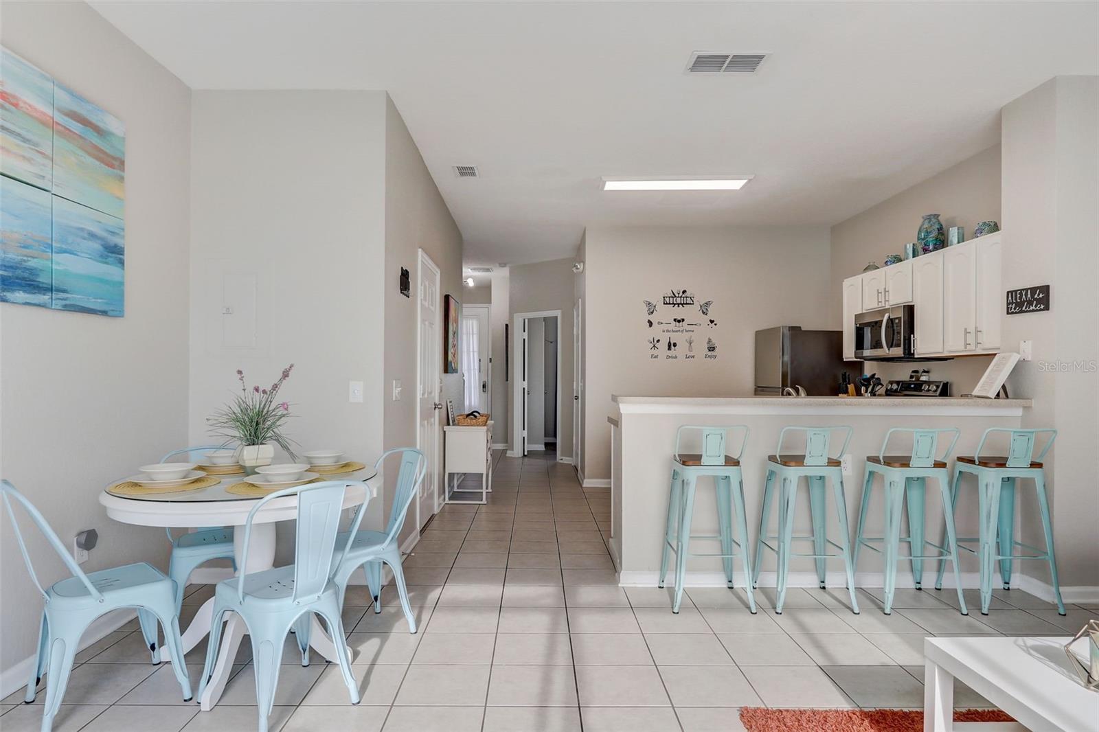 2503 MANESHAW LN