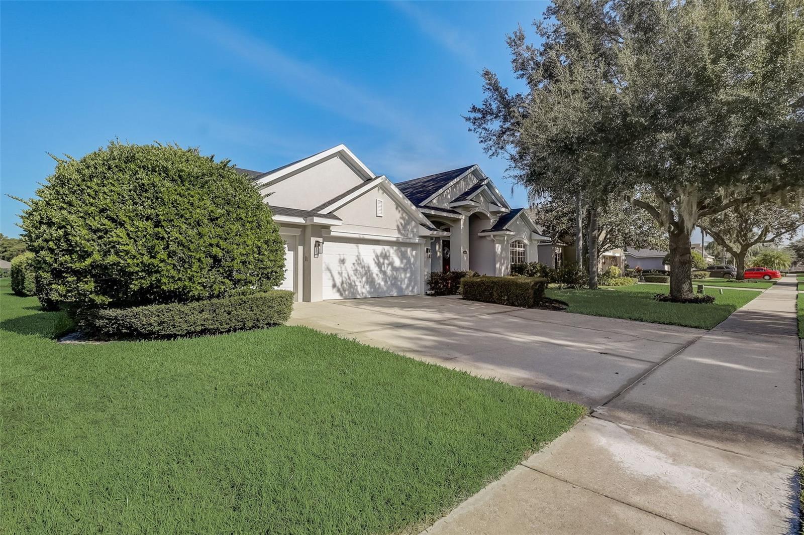 2320 WINTERMERE POINTE DR