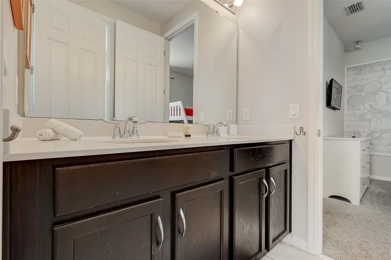 9012 EGRET MILLS TER