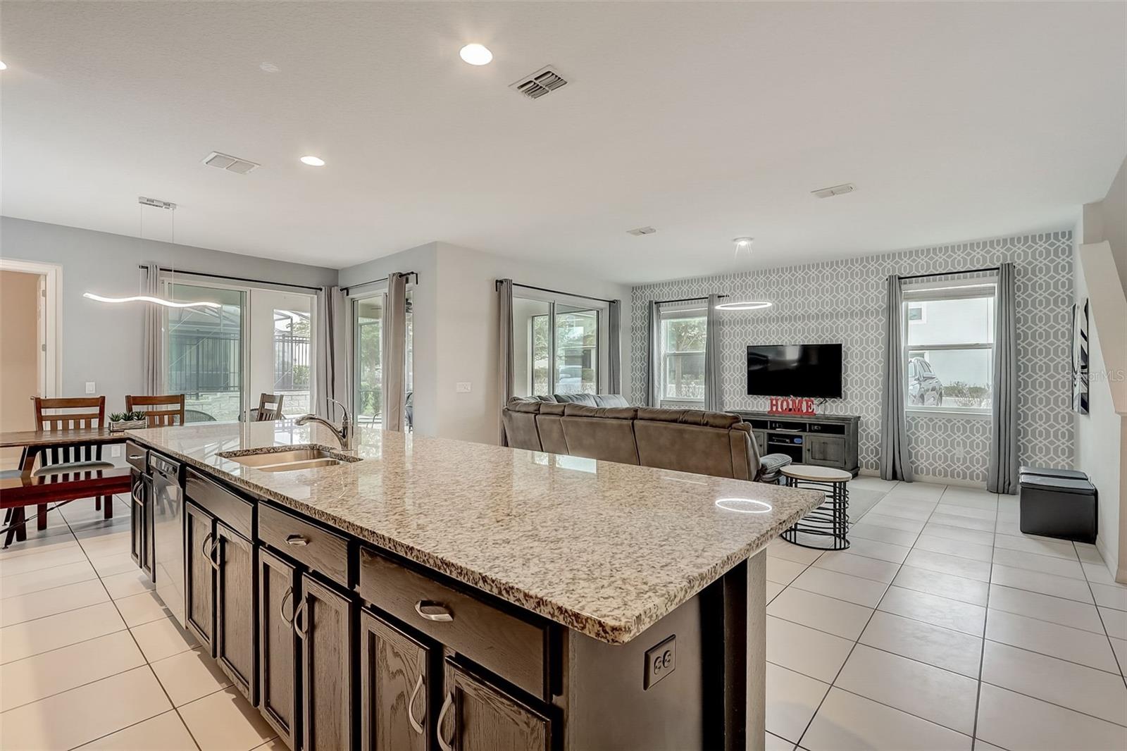 9012 EGRET MILLS TER