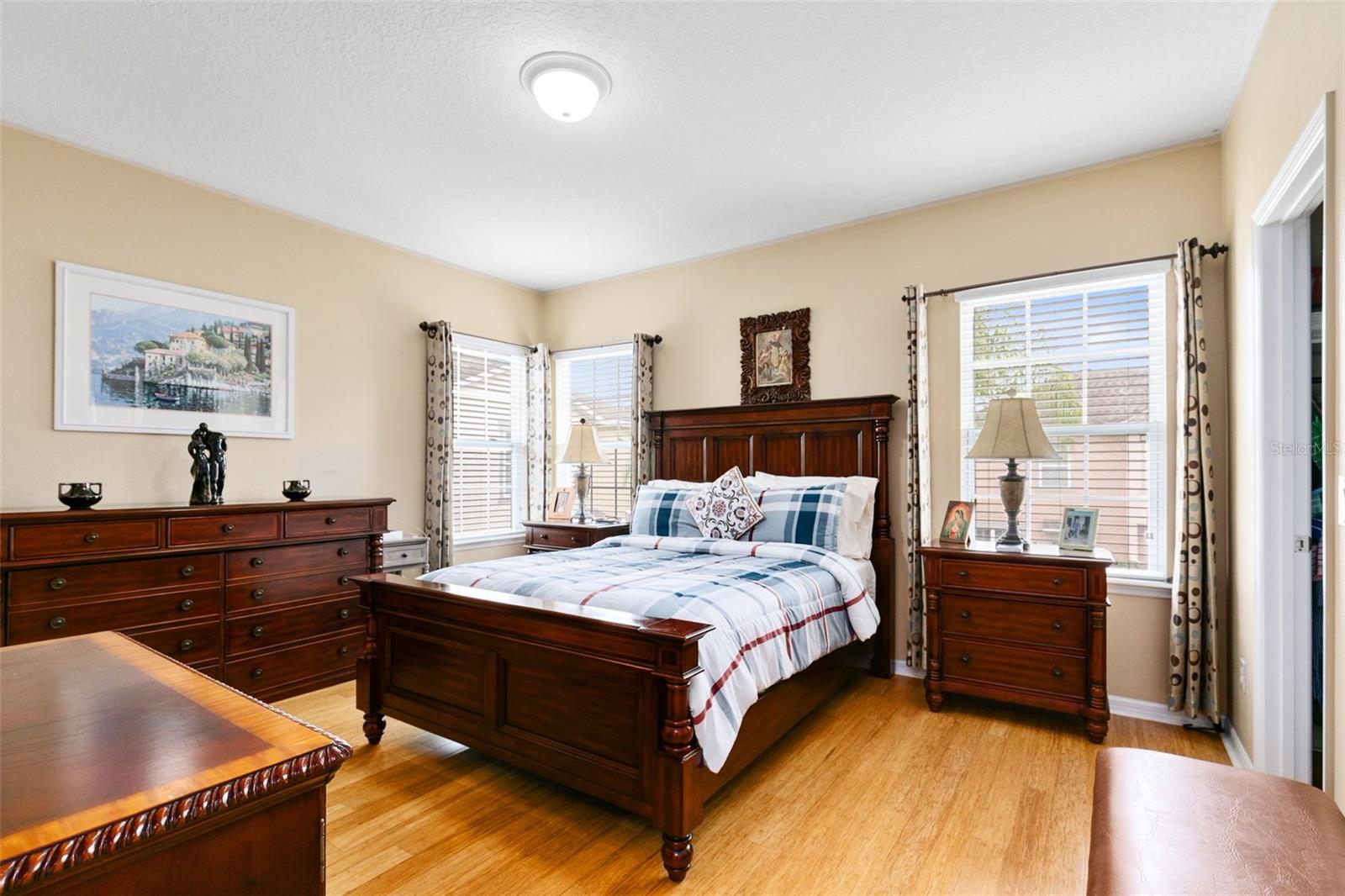 8259 MARITIME FLAG ST #1