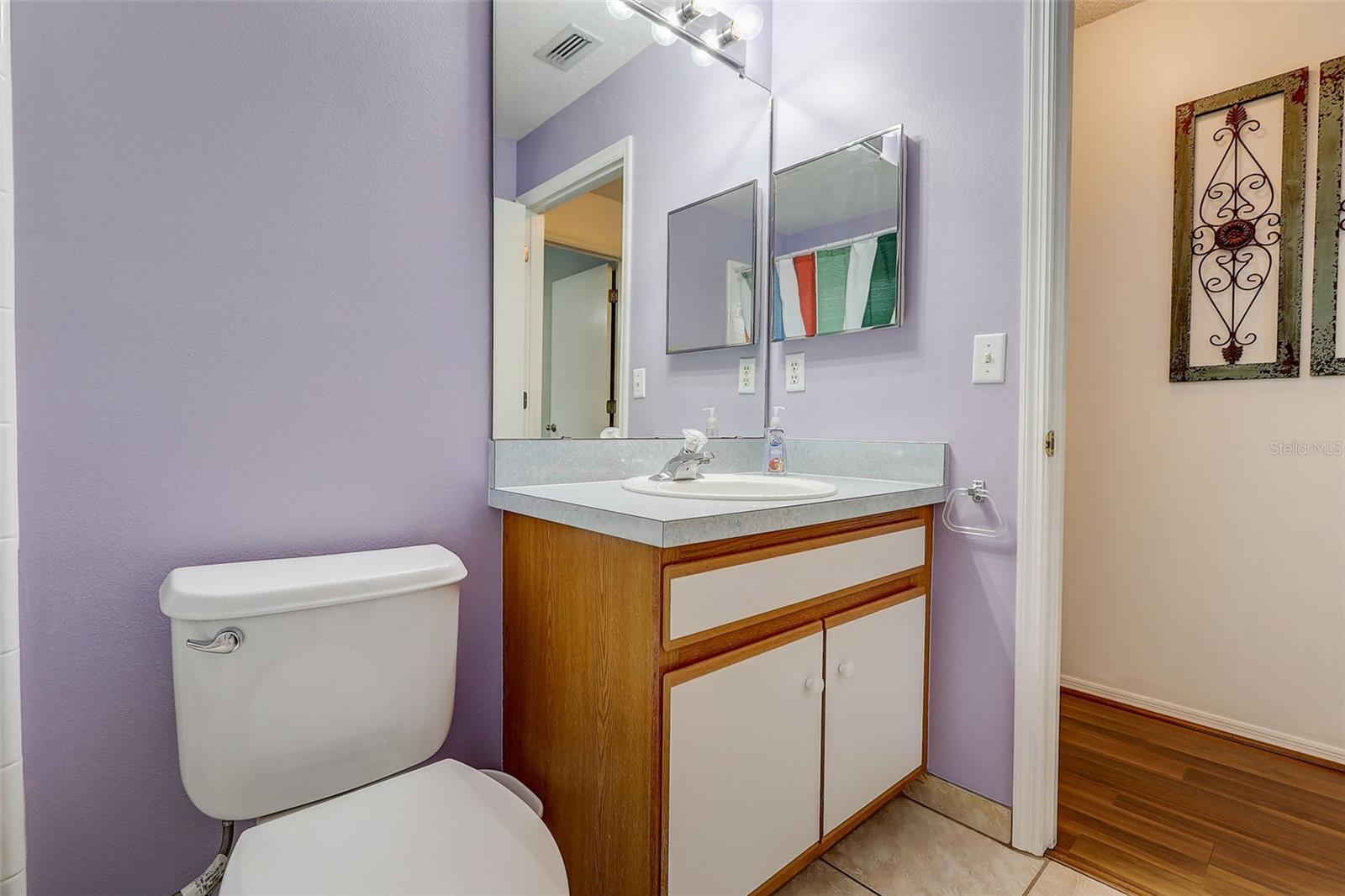 2611 BROOKSHIRE CT