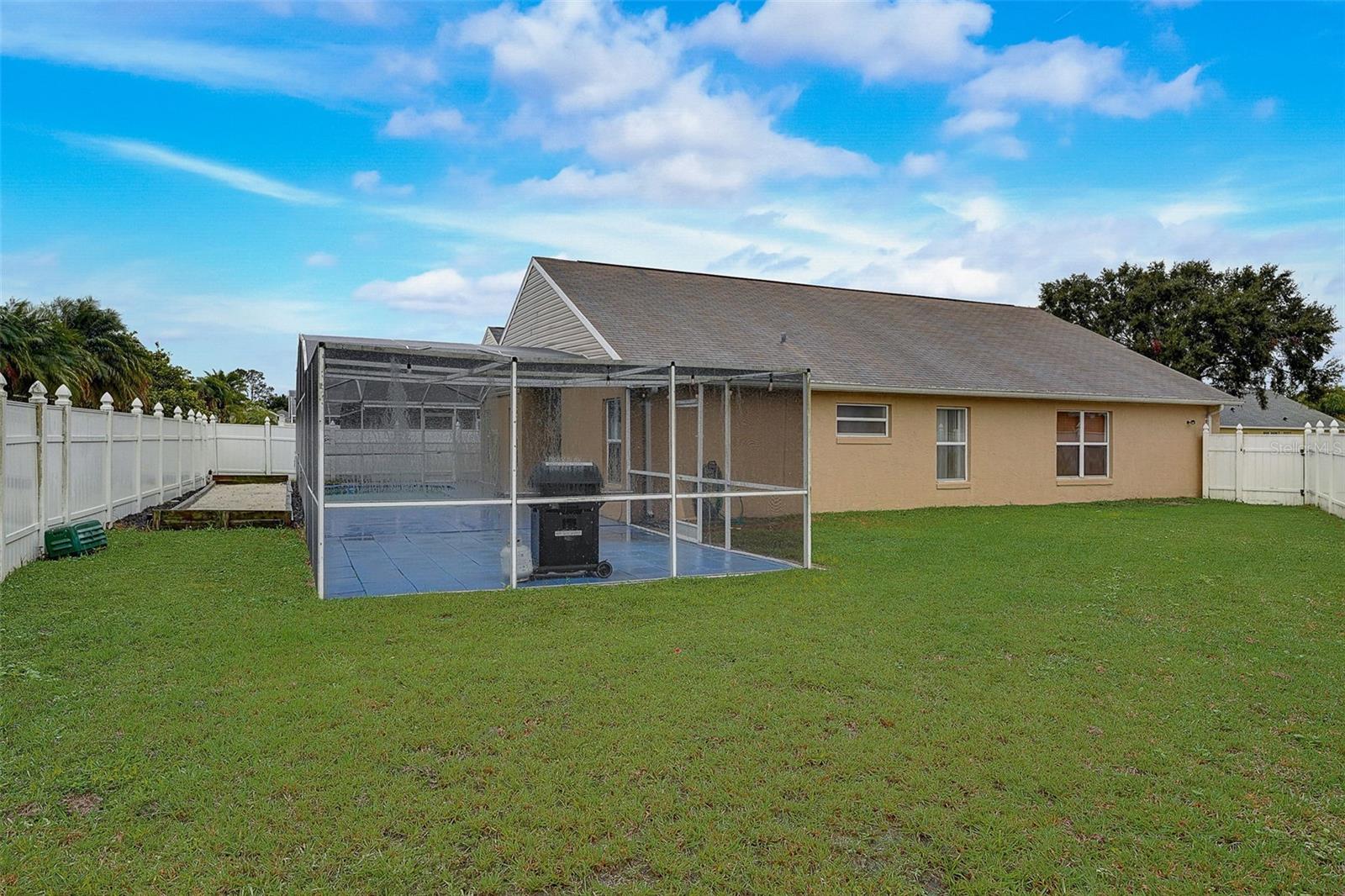 2611 BROOKSHIRE CT