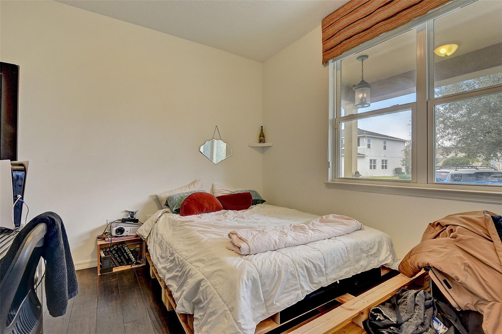 8013 BOWERY DR