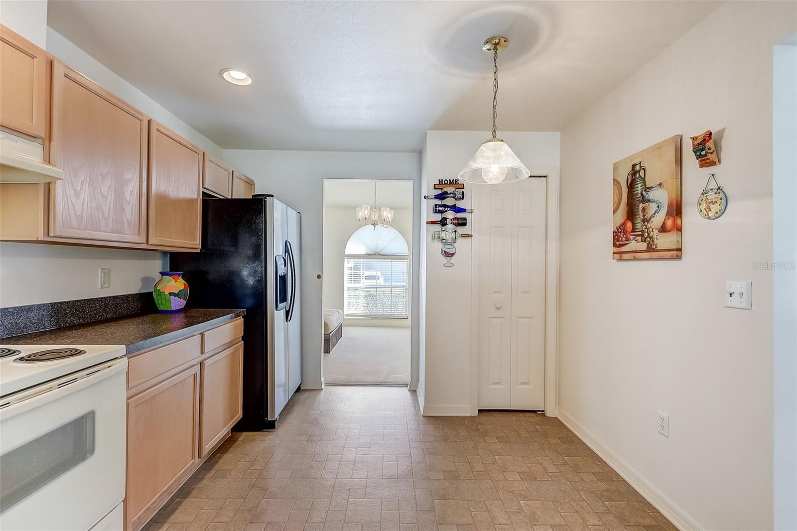 658 SIERRA CIR
