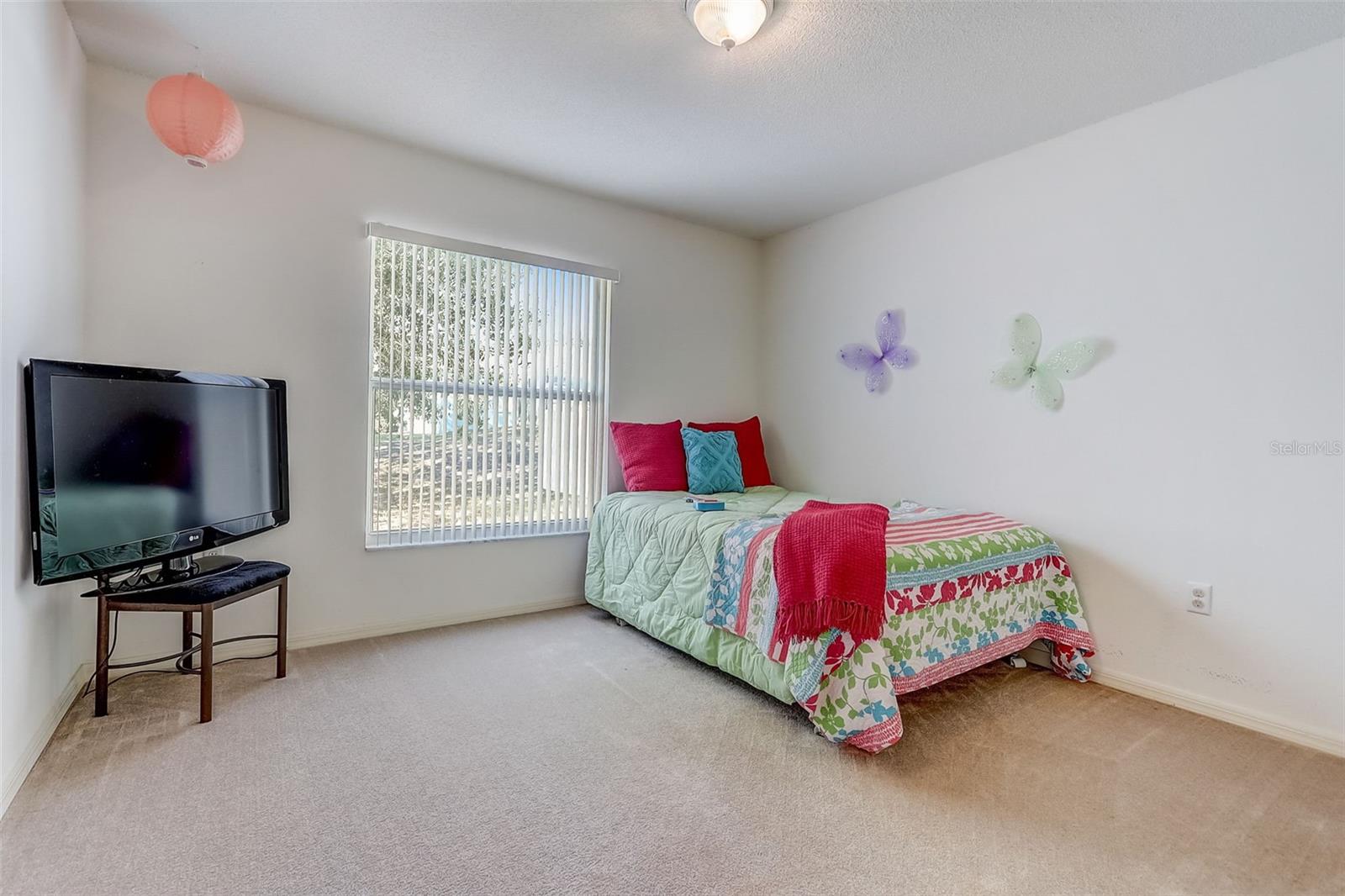 658 SIERRA CIR