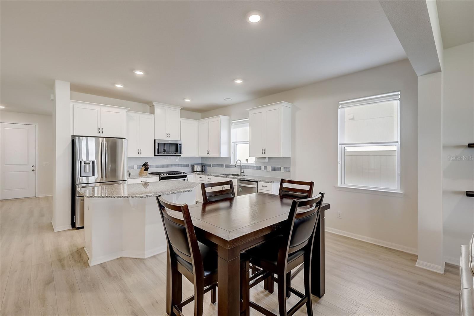 1684 HAMLIN RIDGE RD