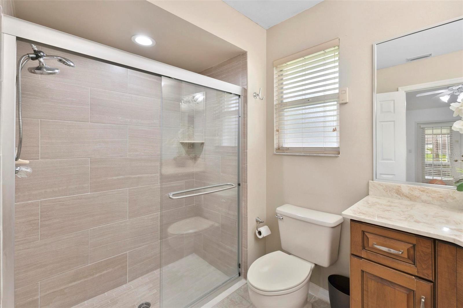 3427 COUNTRY MANOR DR