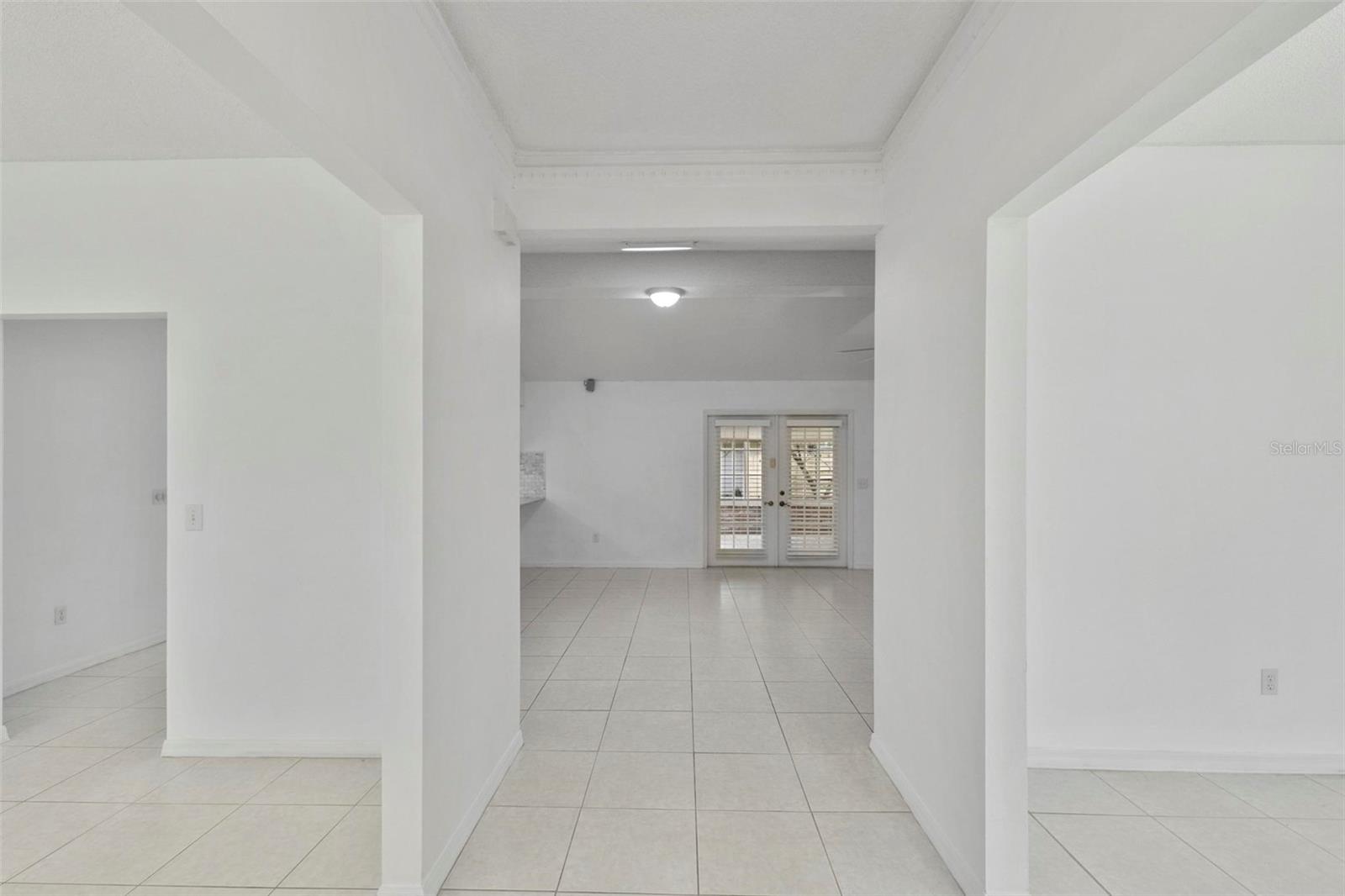 3427 COUNTRY MANOR DR