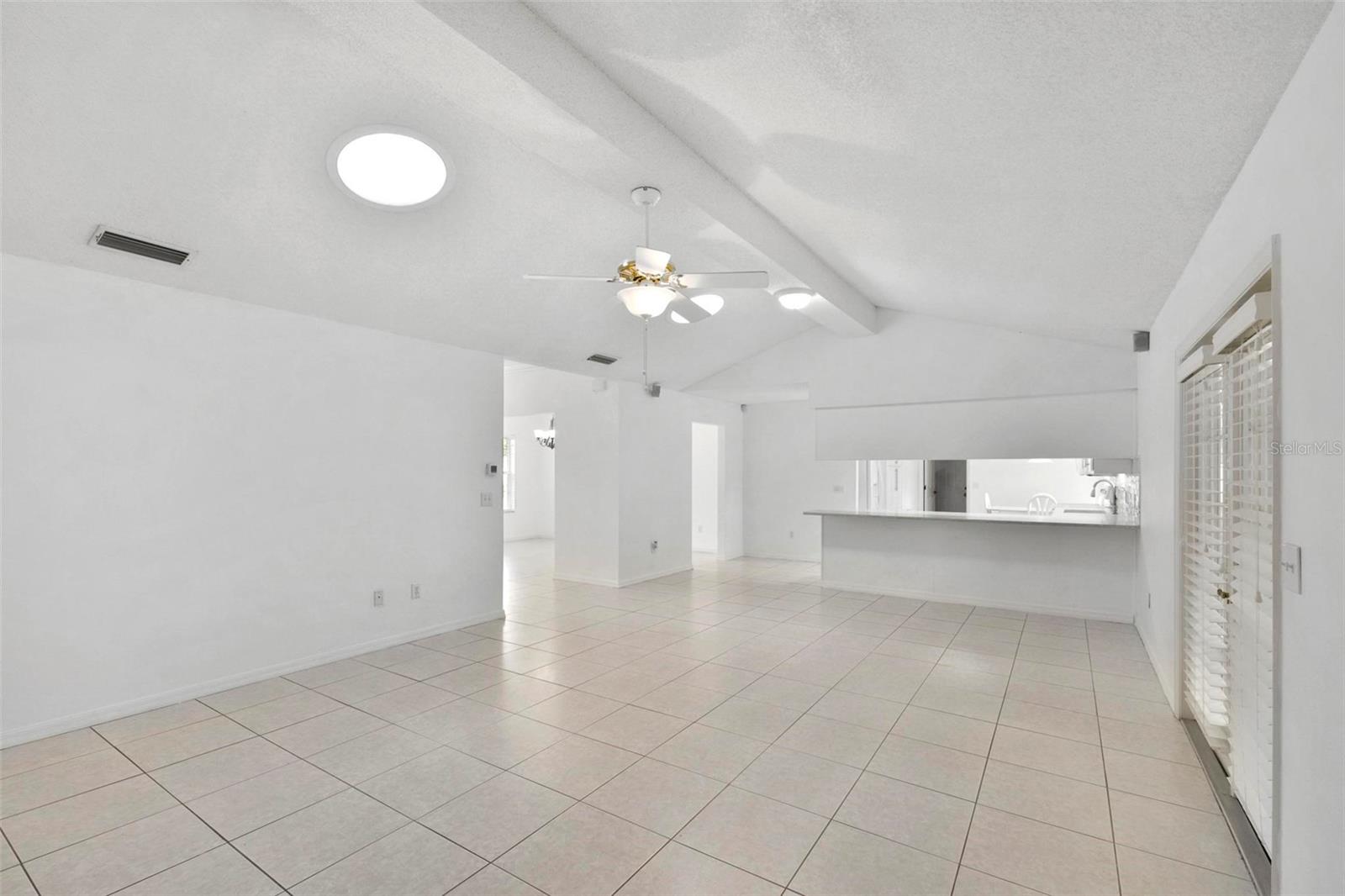 3427 COUNTRY MANOR DR