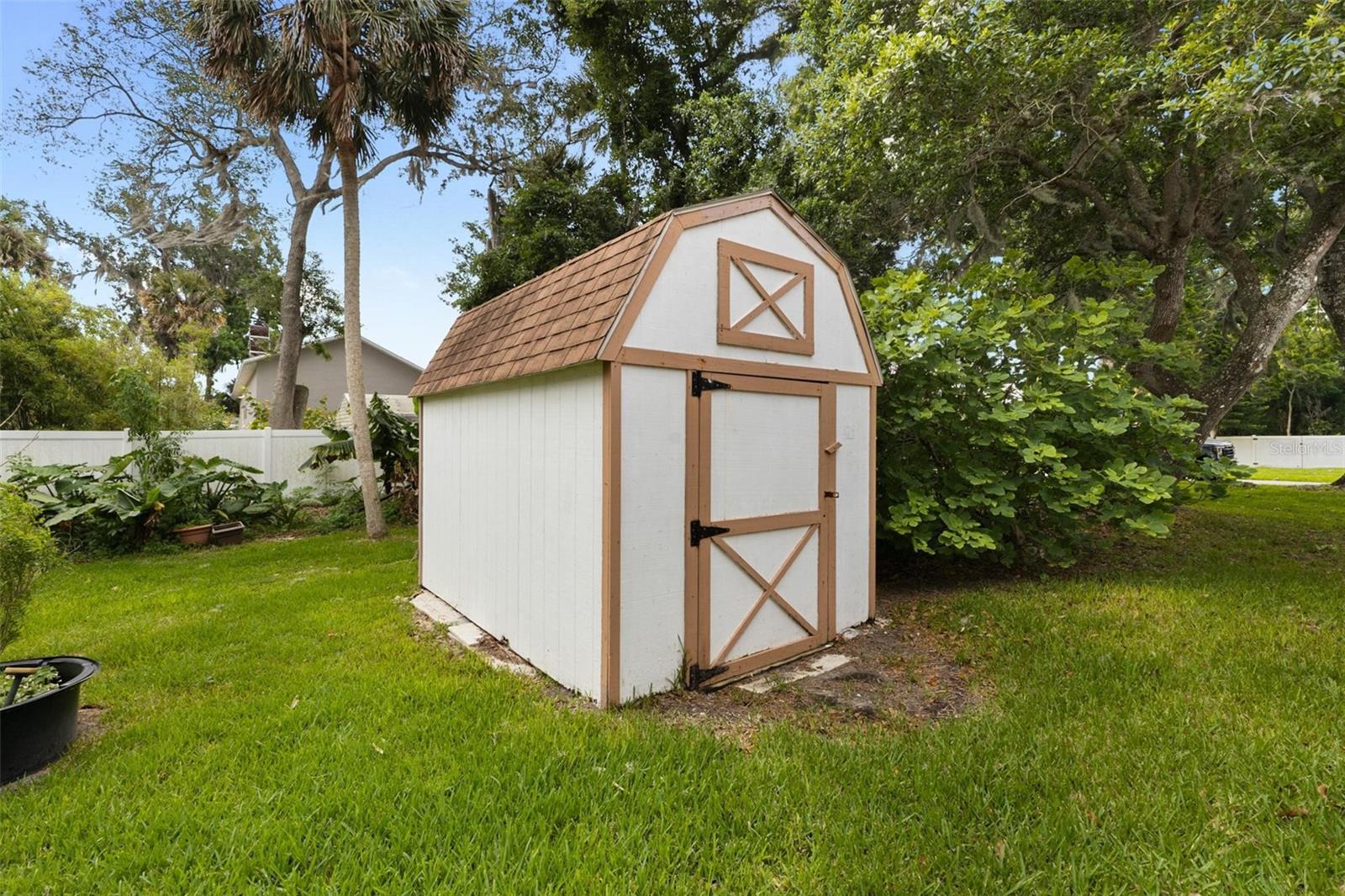 3427 COUNTRY MANOR DR