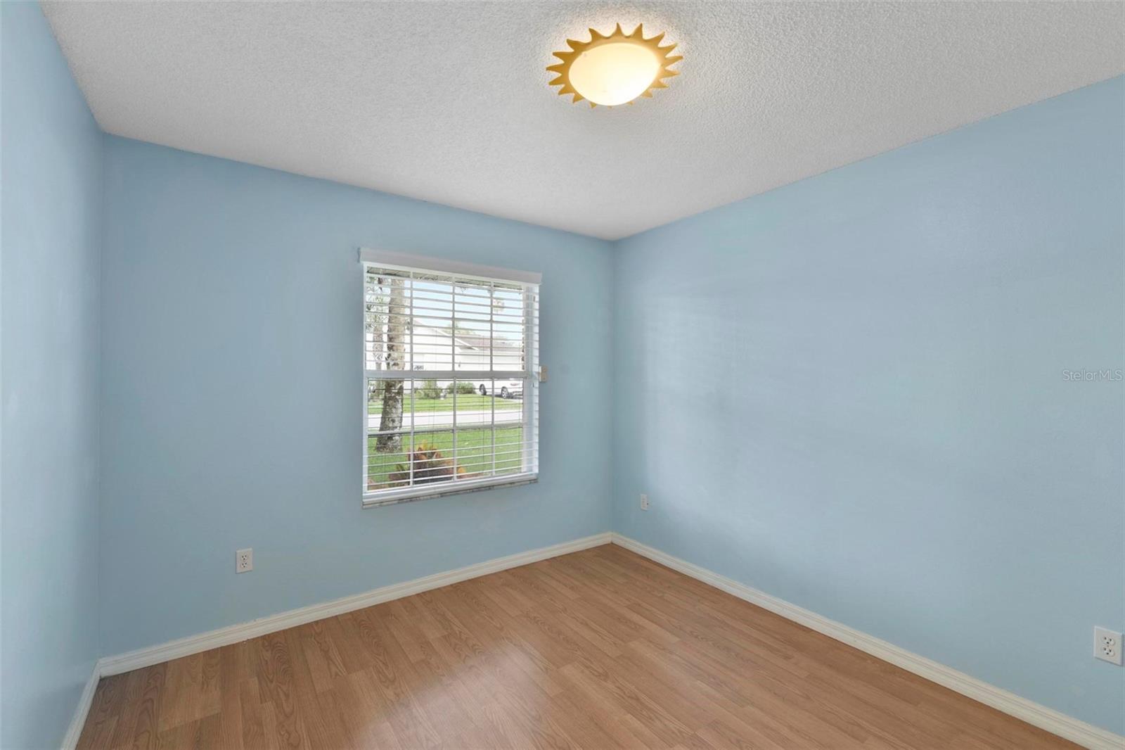 3427 COUNTRY MANOR DR