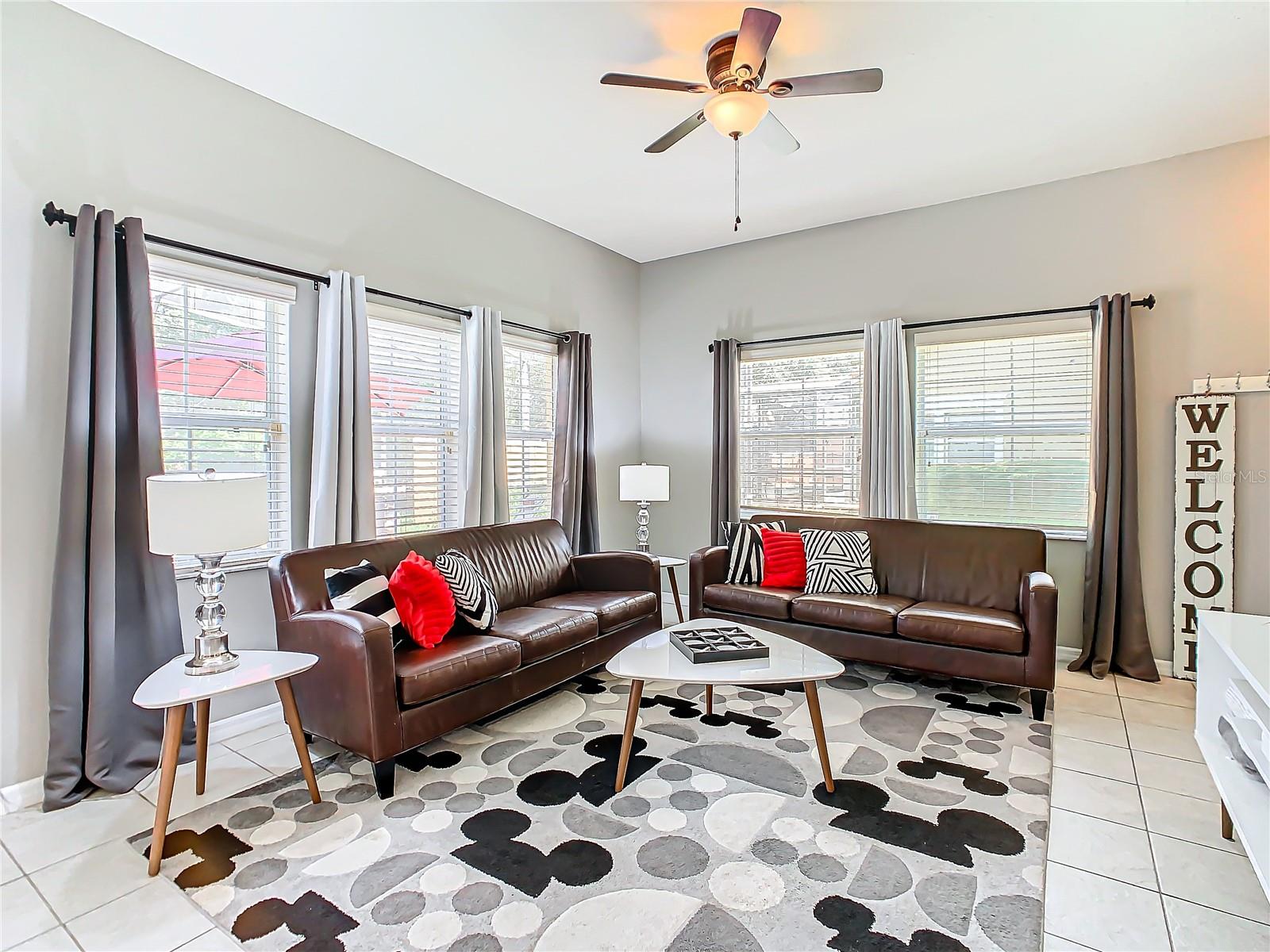 3179 YELLOW LANTANA LN