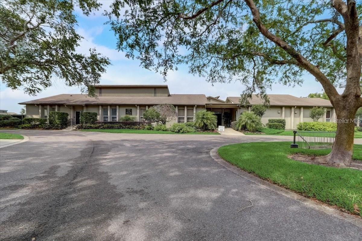 603 WOODRIDGE DR