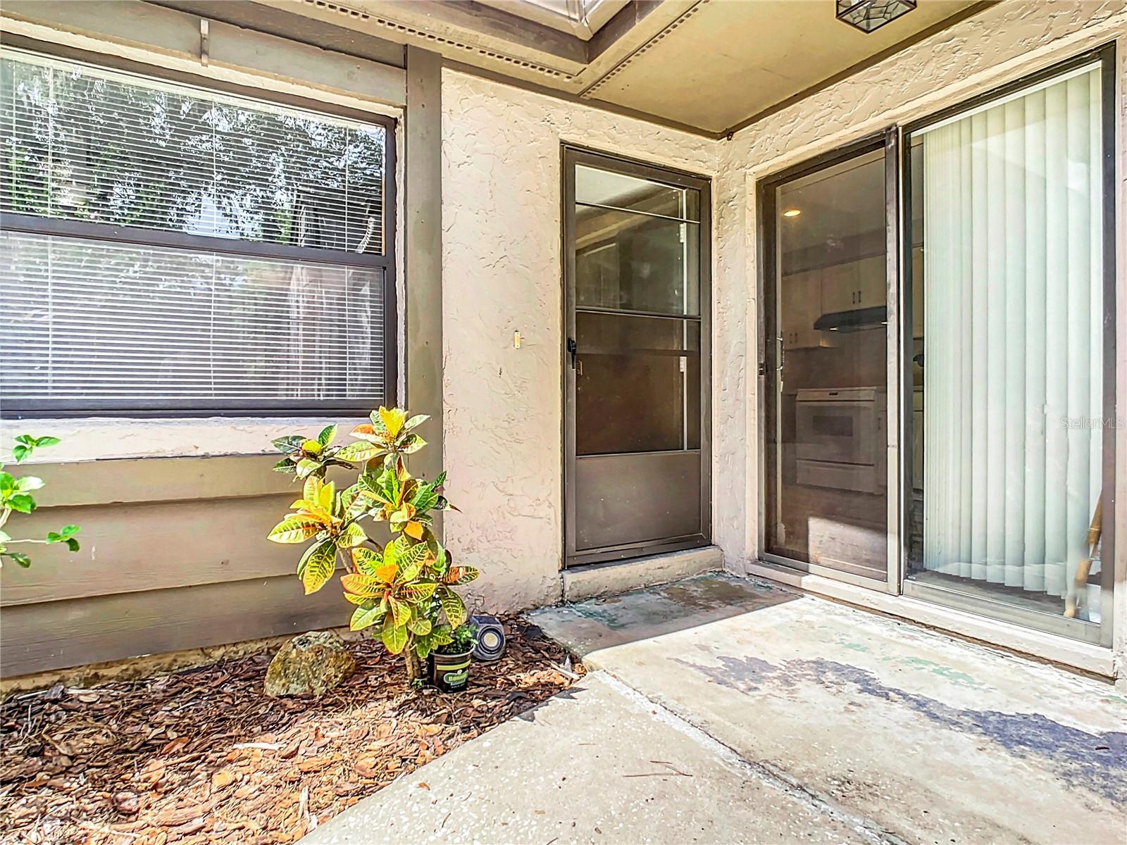 603 WOODRIDGE DR