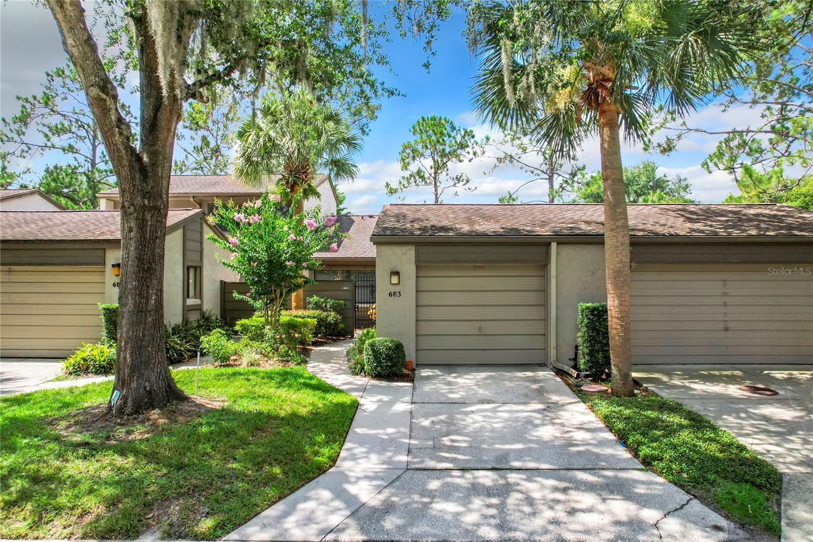 603 WOODRIDGE DR