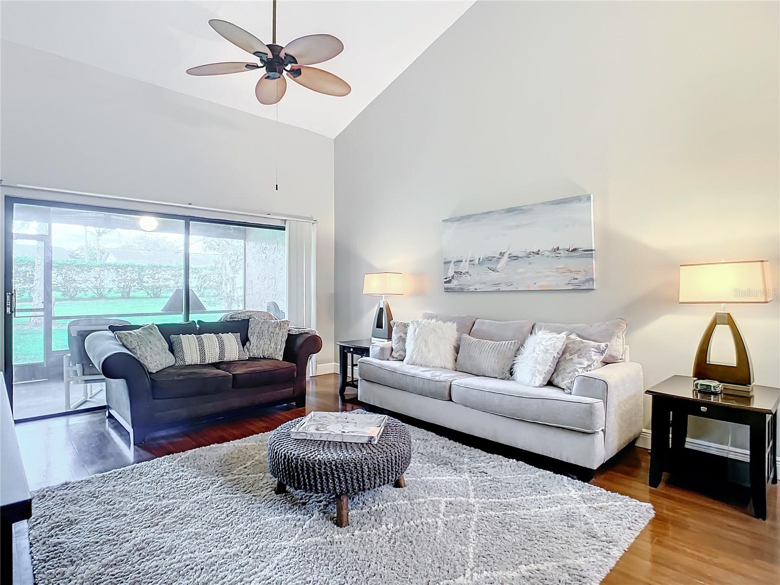 603 WOODRIDGE DR