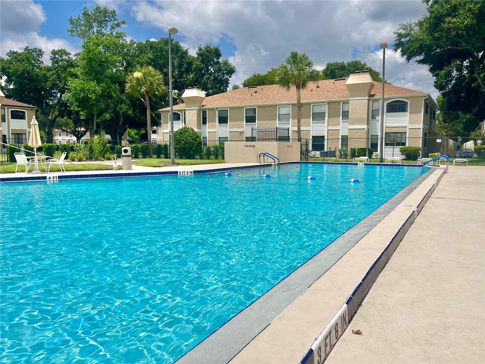 2966 S SEMORAN BLVD #1608