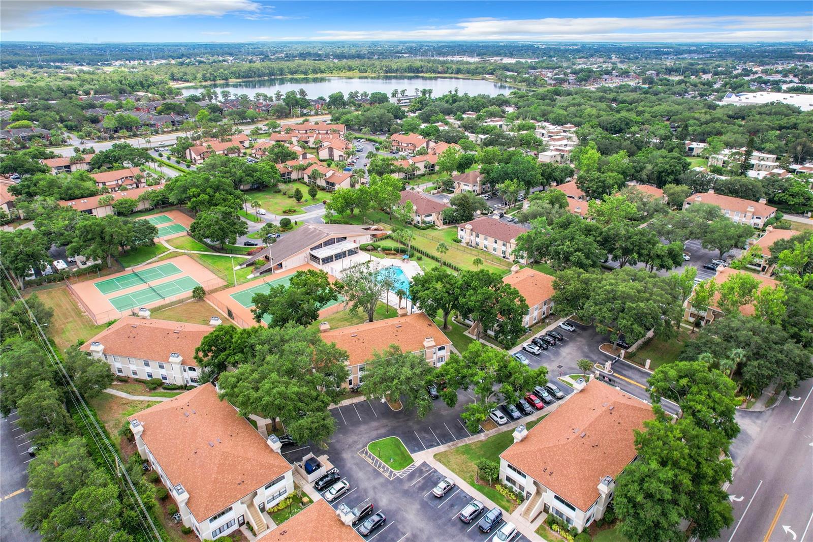 2966 S SEMORAN BLVD #1608