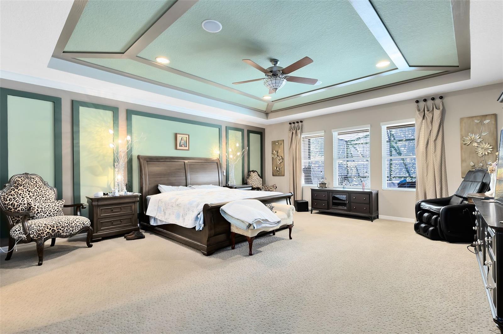2012 SANDY GARDEN LN