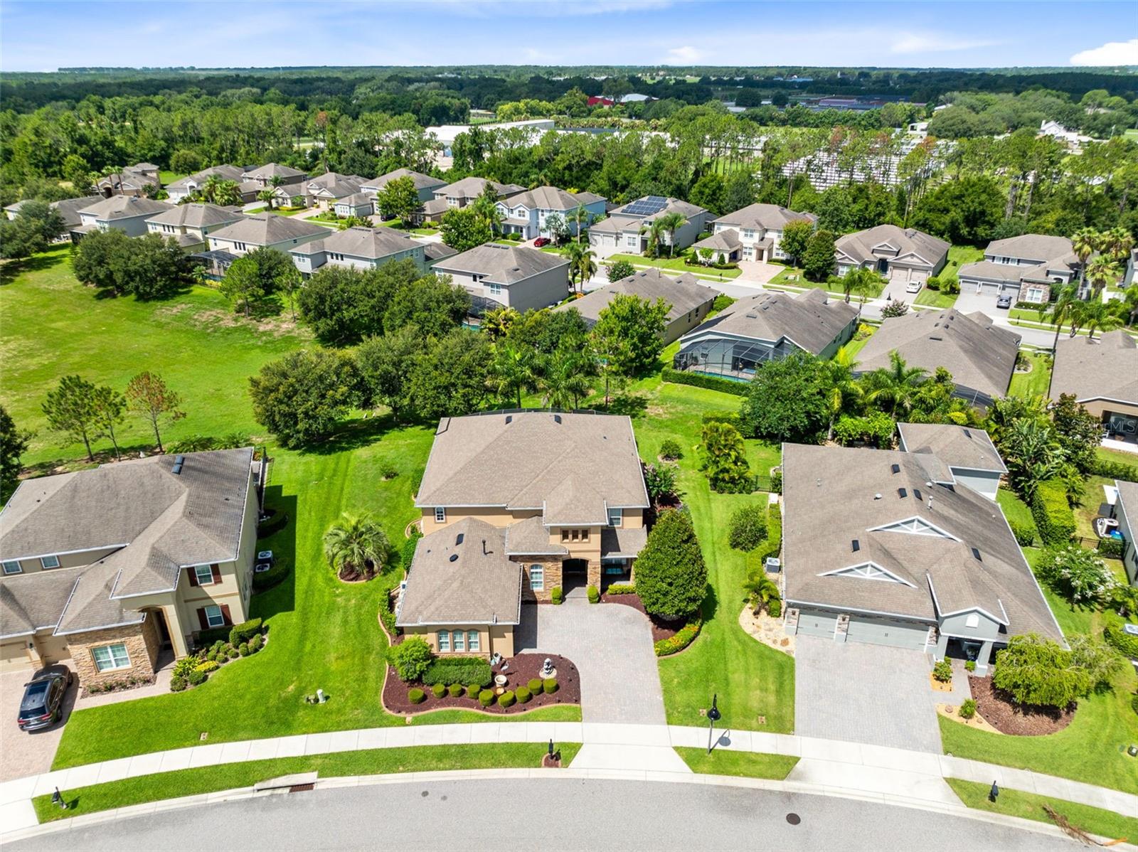 2012 SANDY GARDEN LN