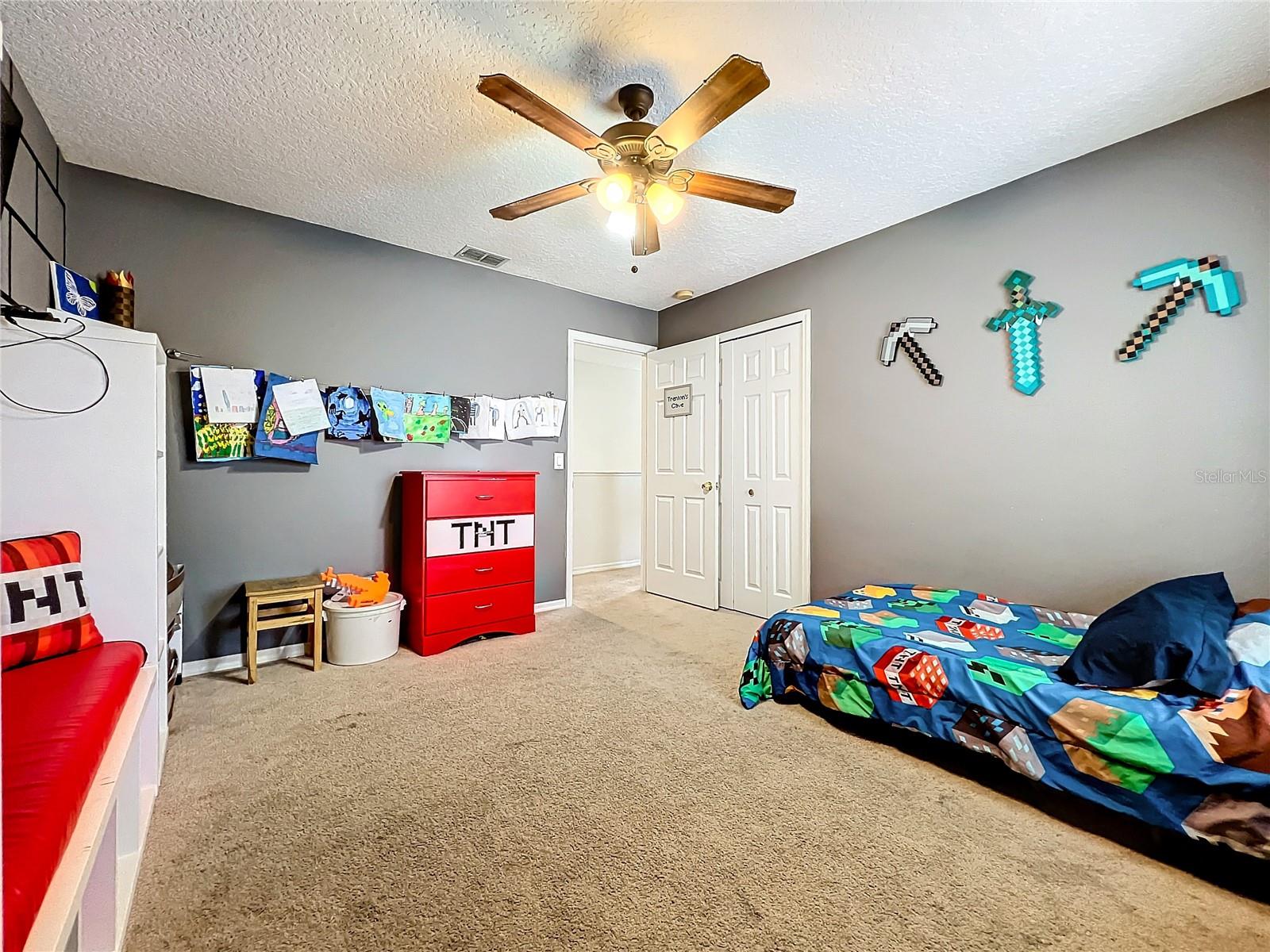 4616 RIVERTON DR