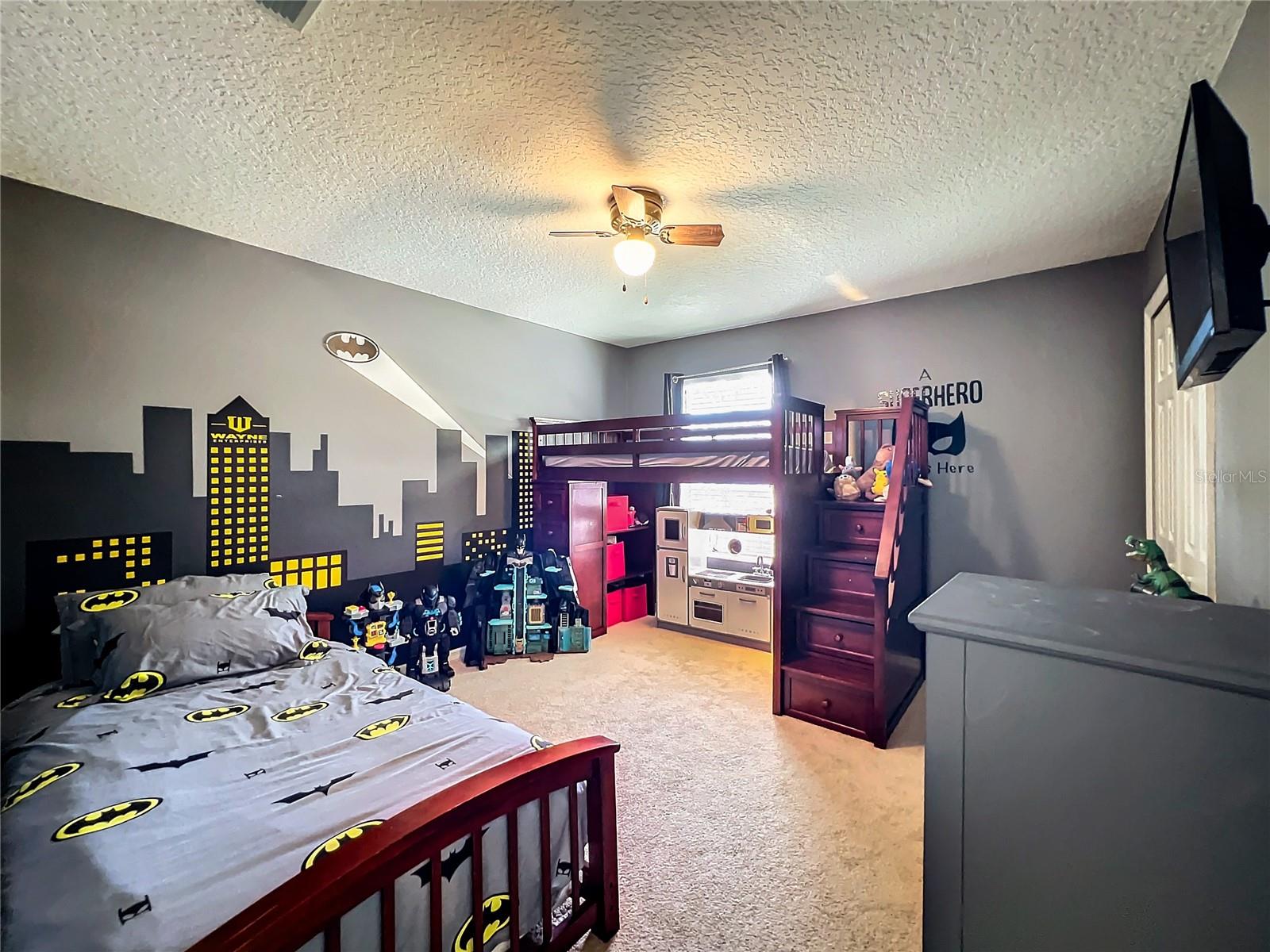 4616 RIVERTON DR