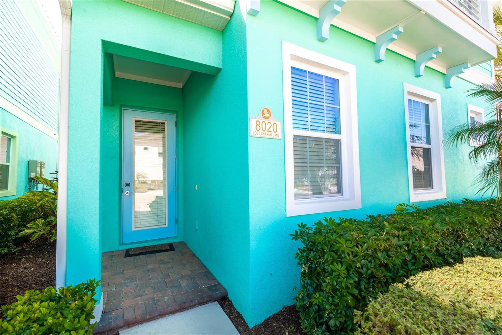 8020 LOST SHAKER LN