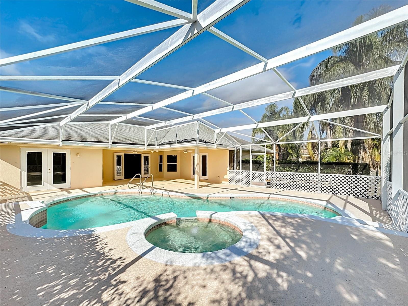 231 WATERS EDGE DR