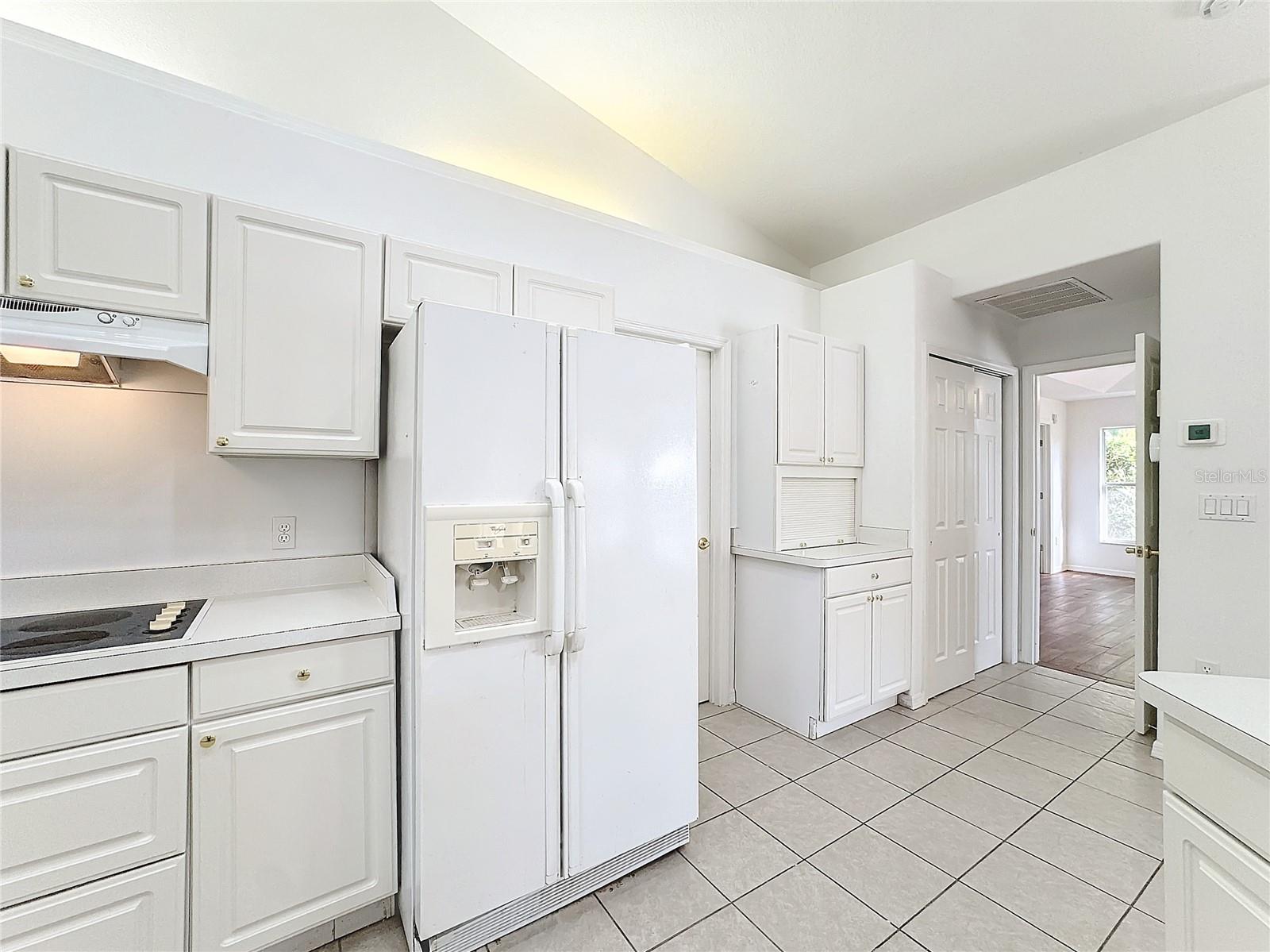 231 WATERS EDGE DR