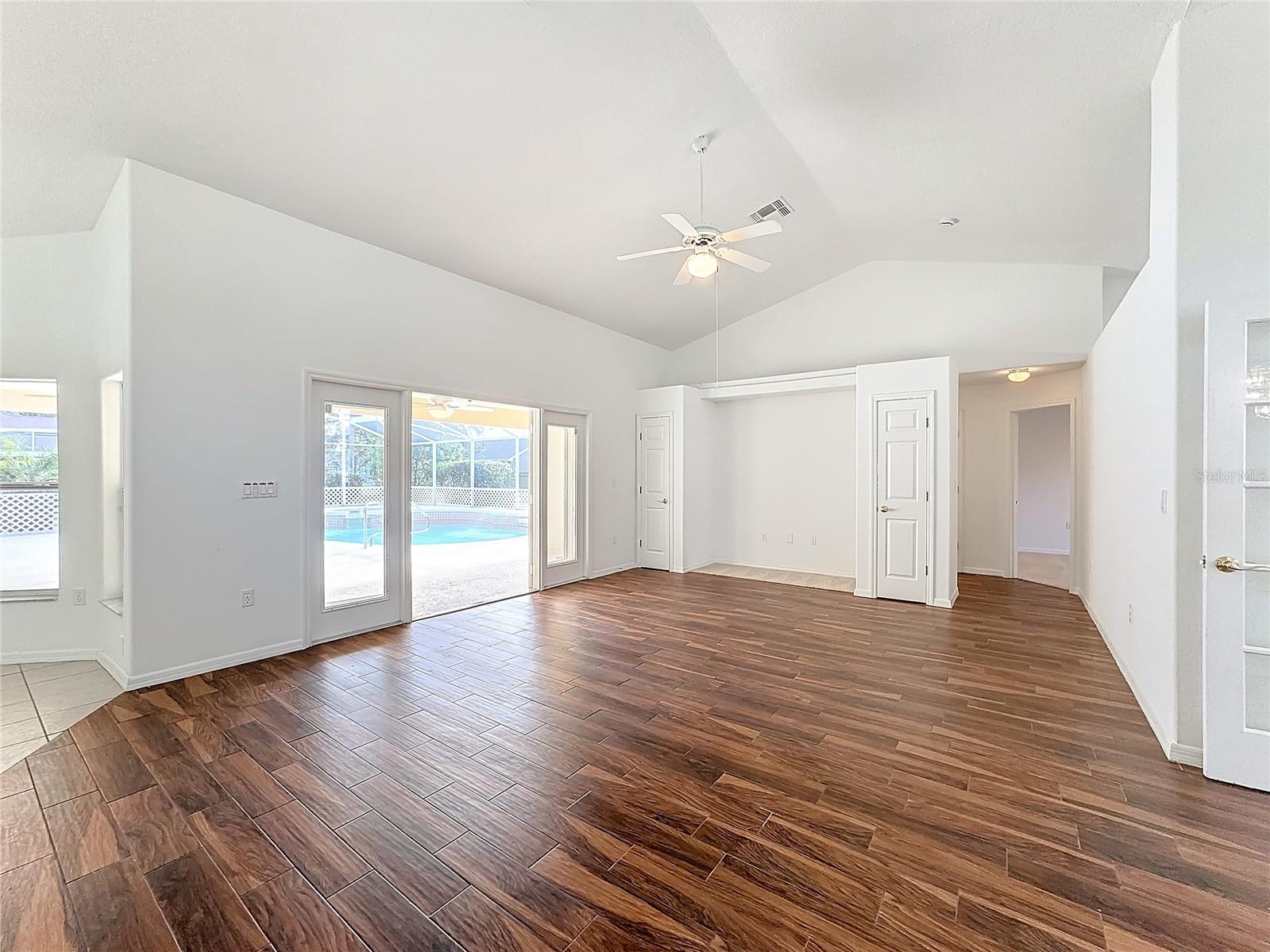 231 WATERS EDGE DR