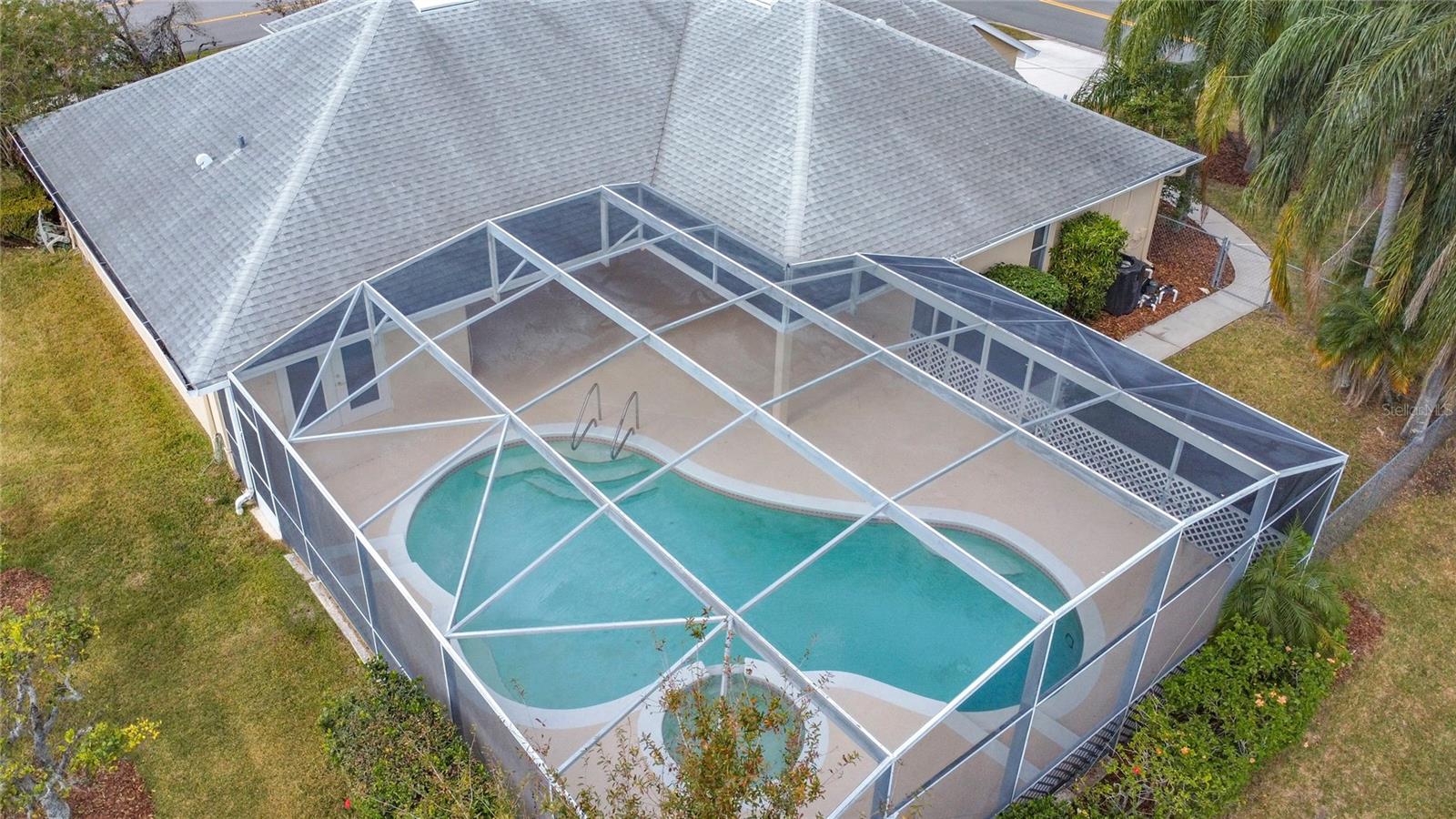 231 WATERS EDGE DR